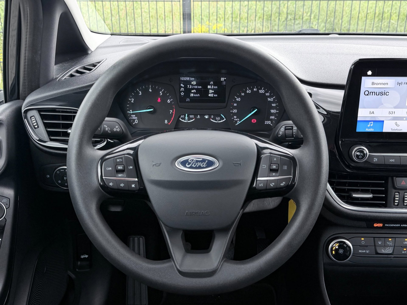 Ford Fiesta 1.1 Trend | PDC | Carplay | 85PK — photo 15