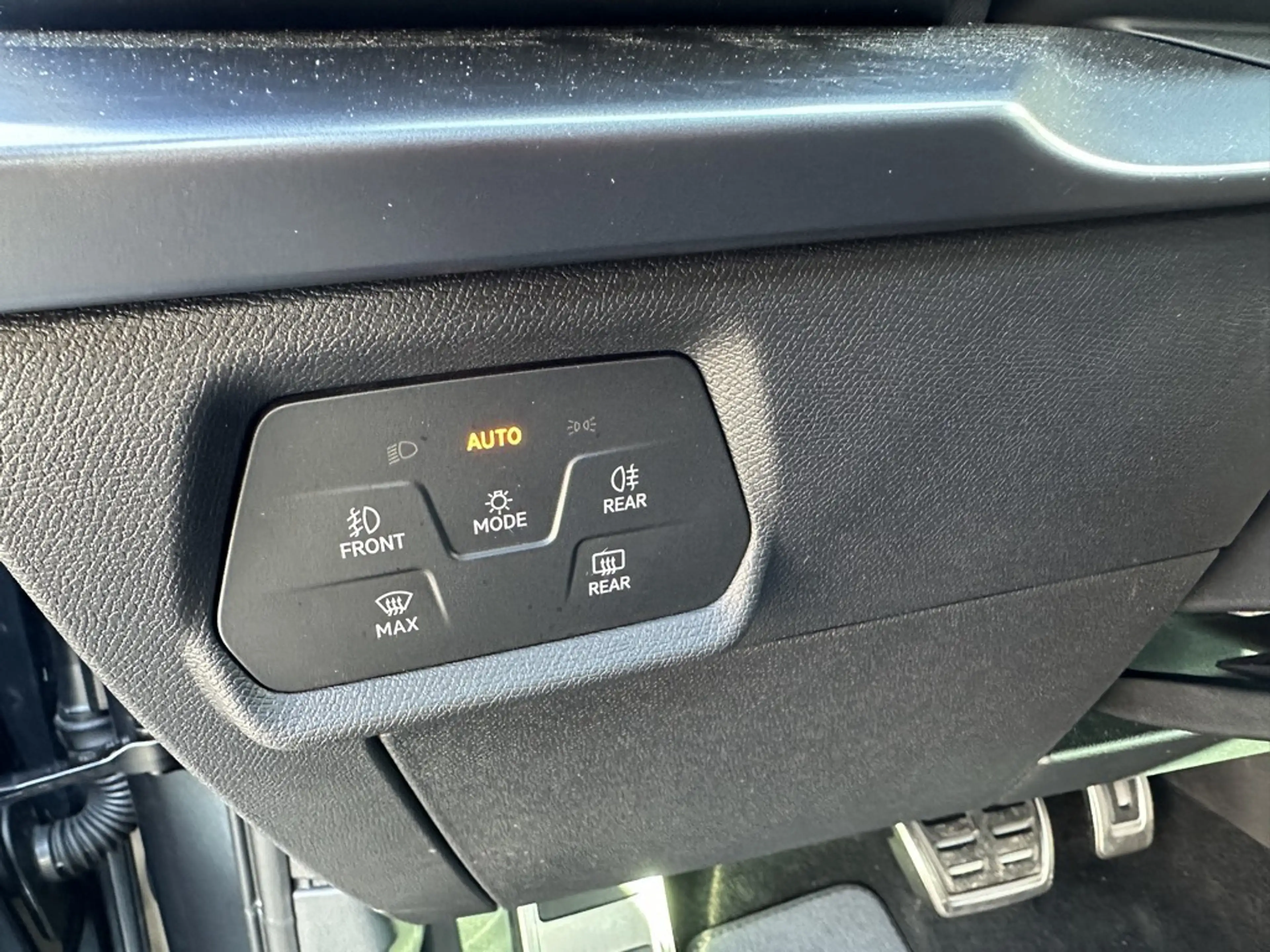 CUPRA Leon 1.5 eTSI MHEV DSG Edge | Camera | Matrix | Sfeer | Intelligent Drive | Apple & Android — photo 15