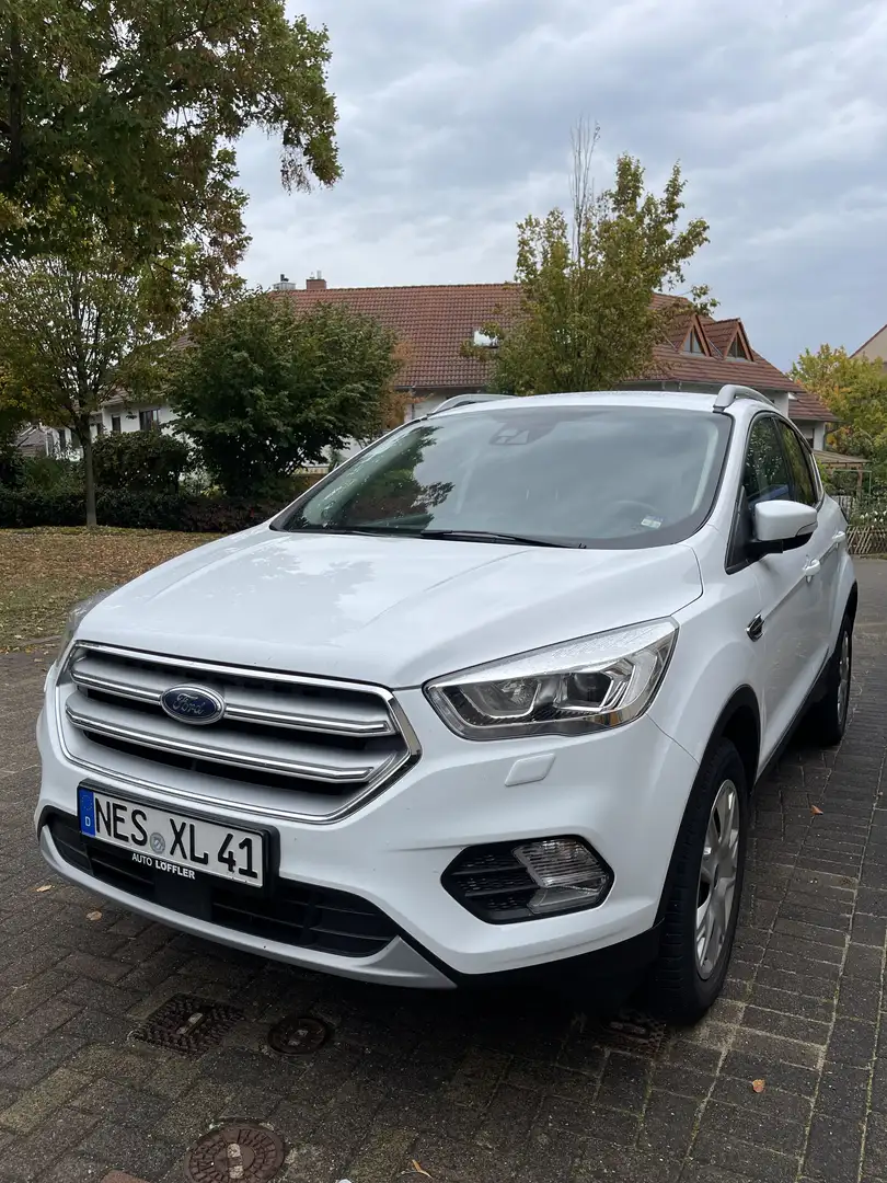 Ford Kuga 1.5 EcoBoost 2x4 Trend - 1