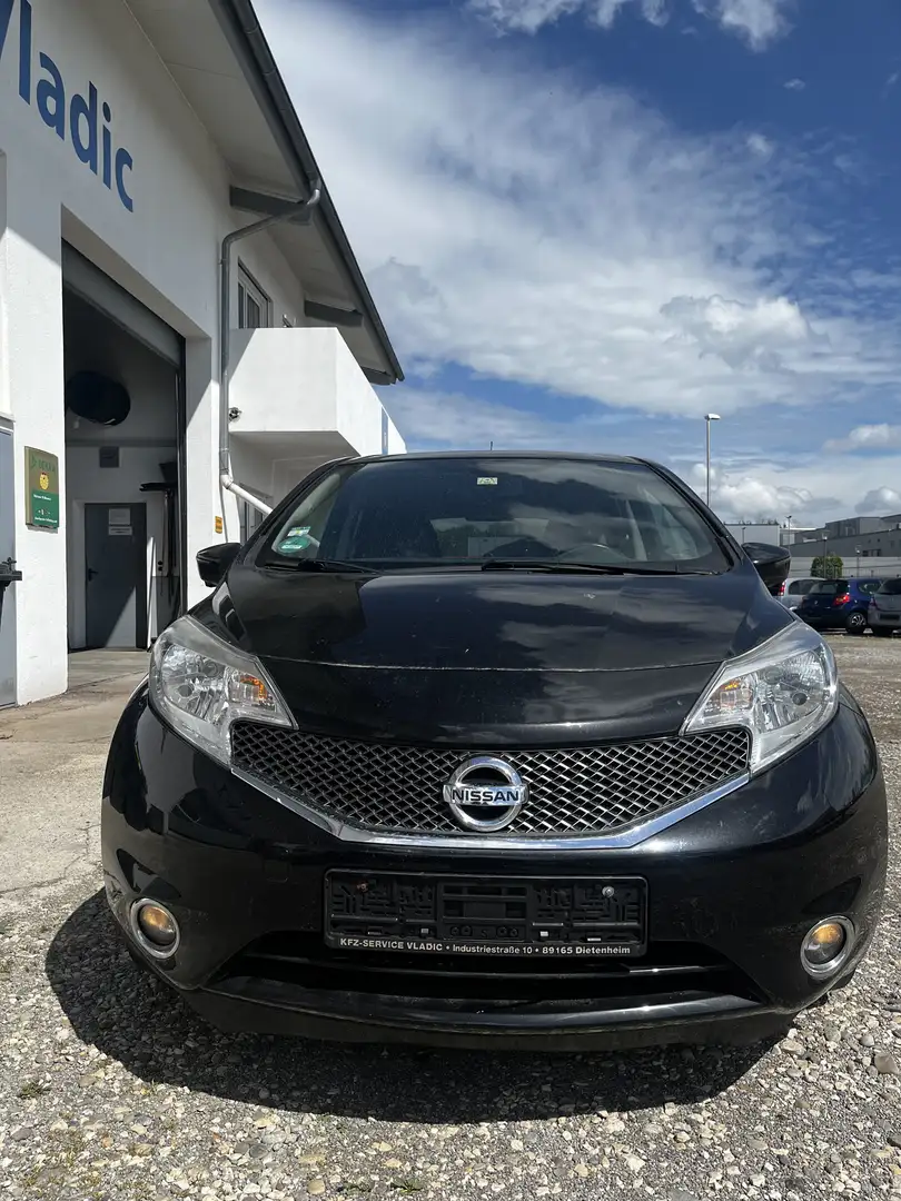 Nissan Note Tekna Schwarz - 1