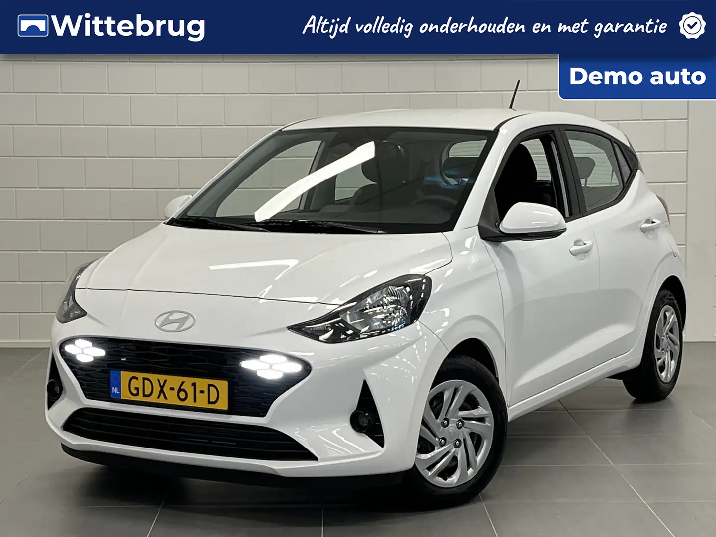 Hyundai i10 1.0 Comfort Smart NAVIGATIE | PARKEERCAMERA | AIRC Wit - 1