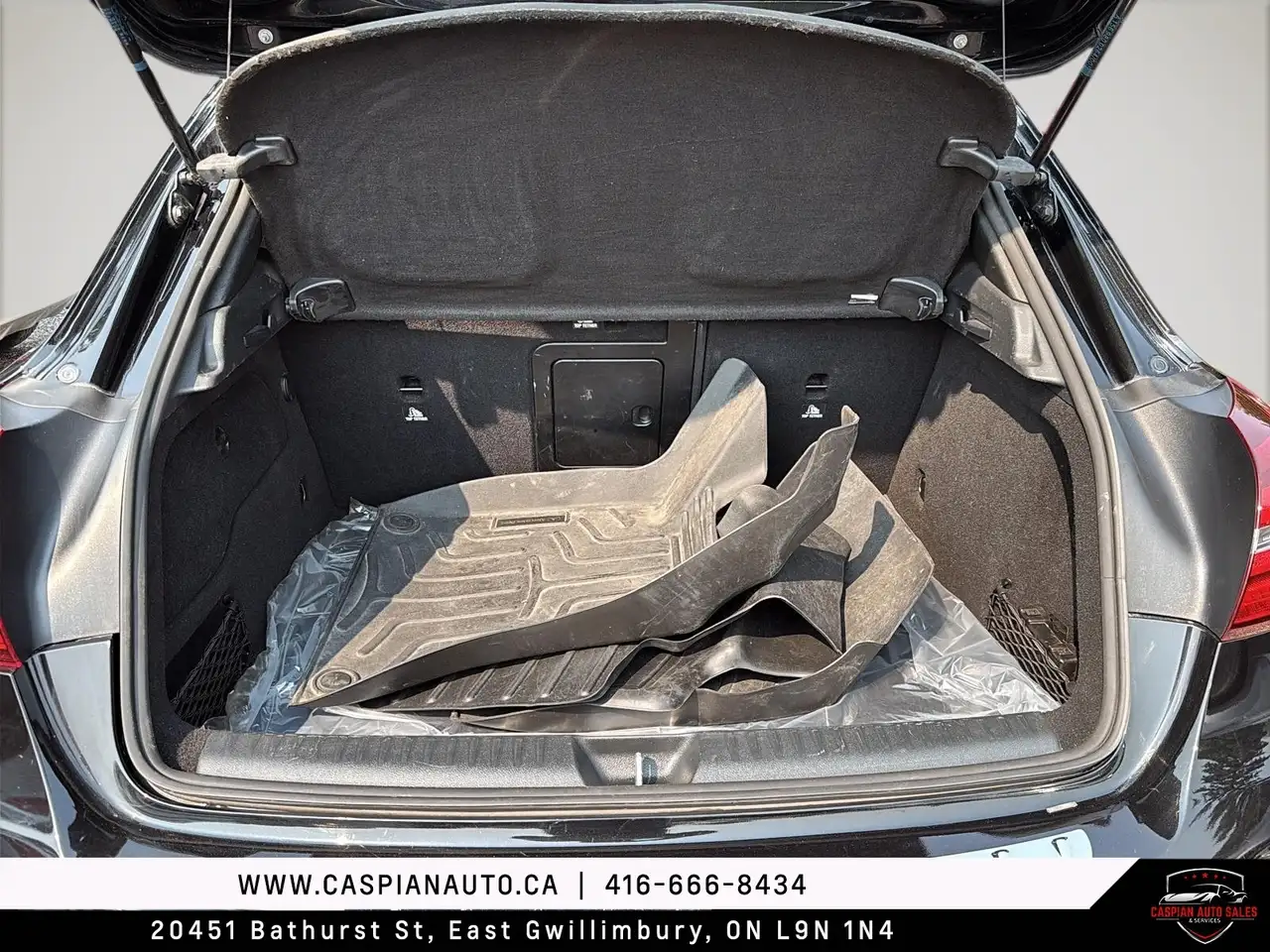 Mercedes-Benz GLA fotografie Mercedes-Benz GLA
