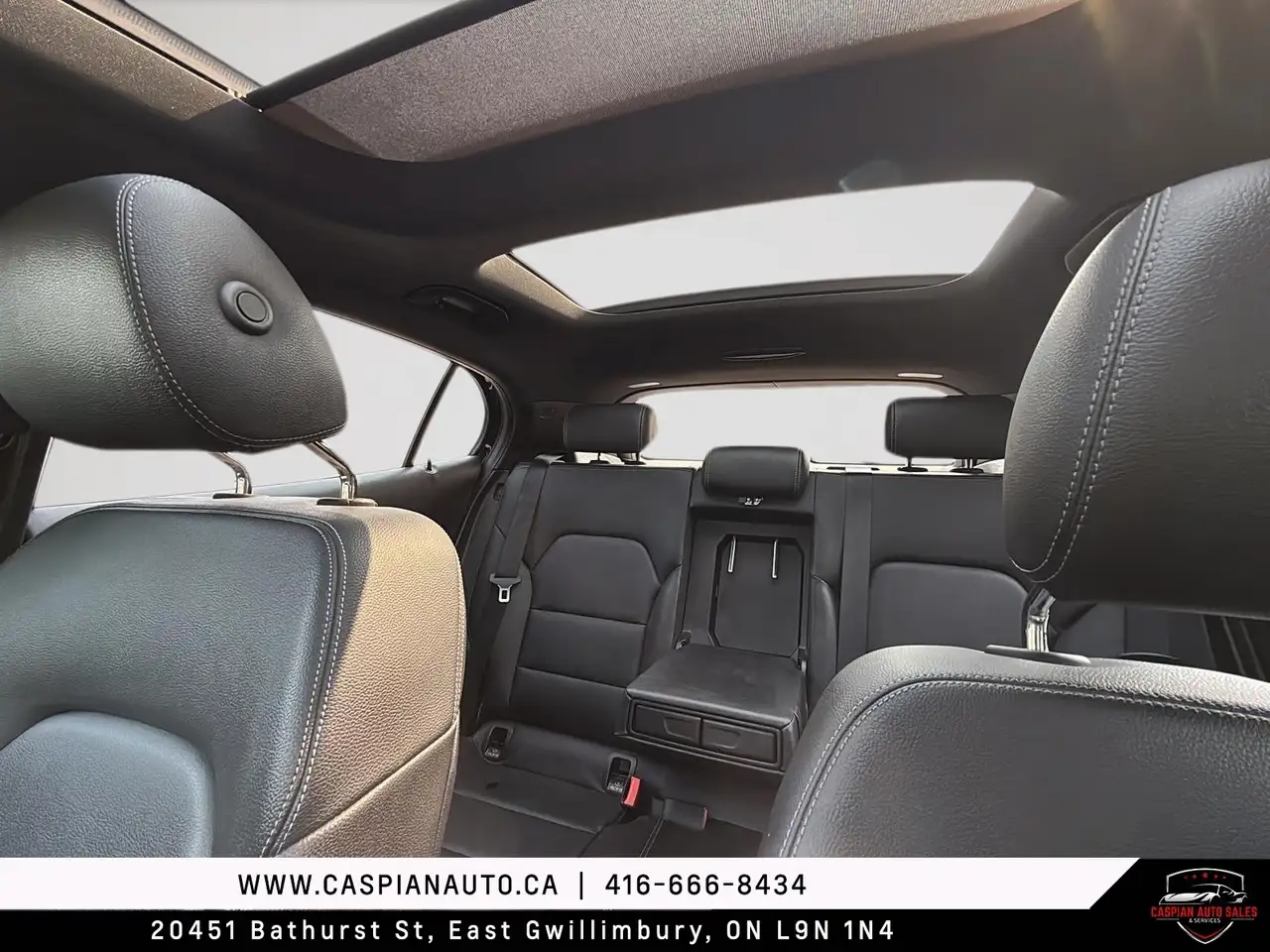 Mercedes-Benz GLA fotografie Mercedes-Benz GLA