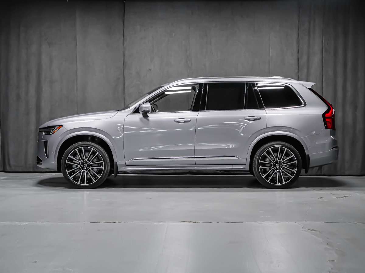 2026 Volvo XC90 Ultra 7-Seater (Bright Theme) alt 4