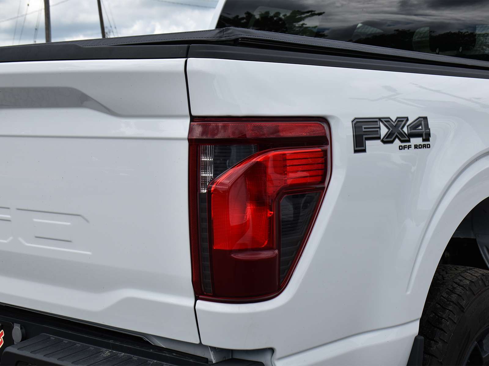 2024 Ford F-150 STX FX4 3.5L Crew 4x4 | Nav | 5 Pass | photo 8