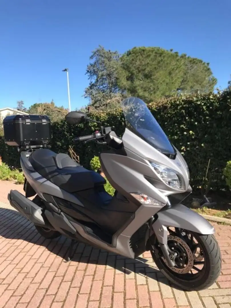 Suzuki Burgman 400 Grigio - 2