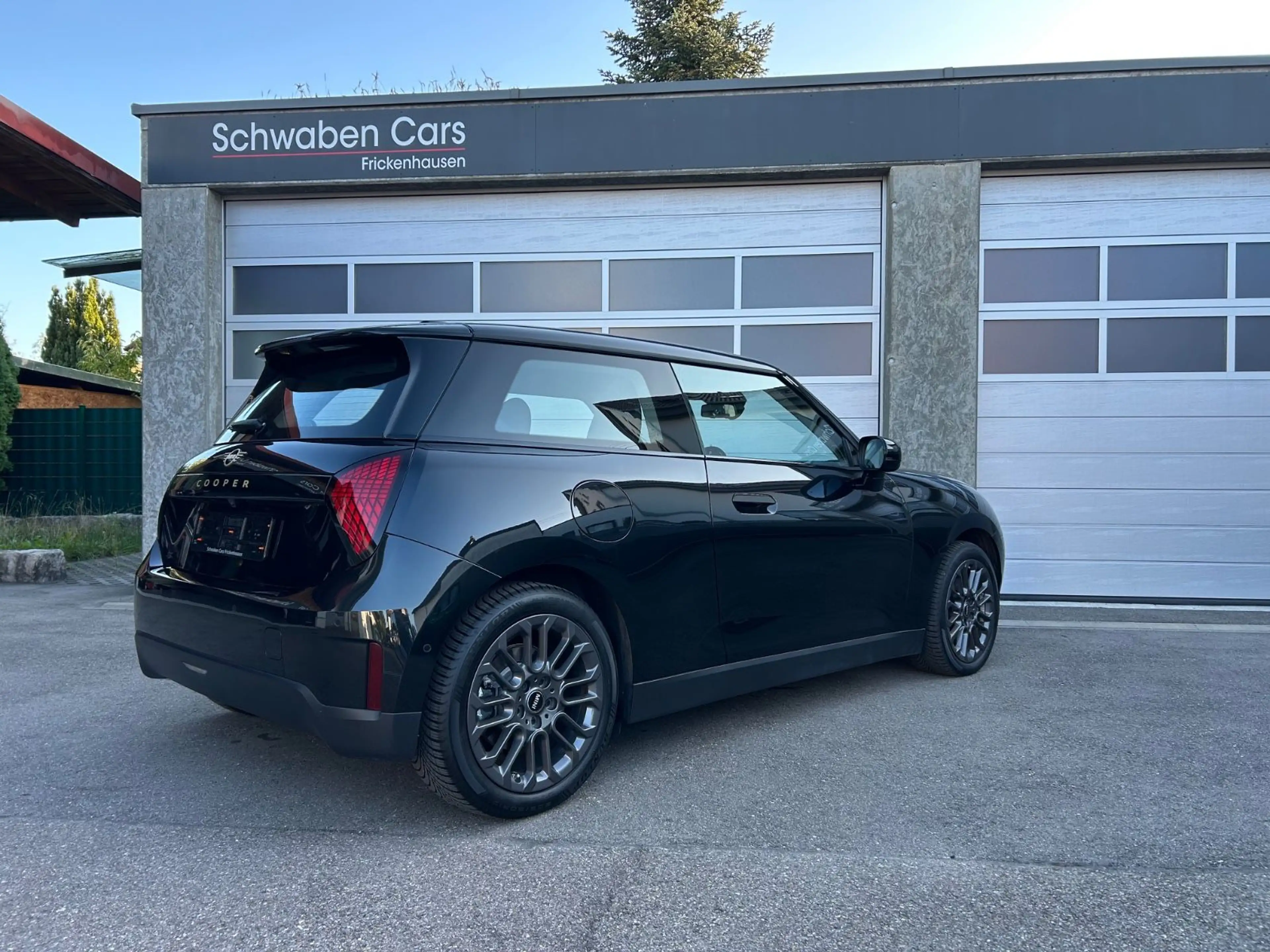 MINI Cooper E neues Modell LED Sitzheizung Parkassist — photo 12