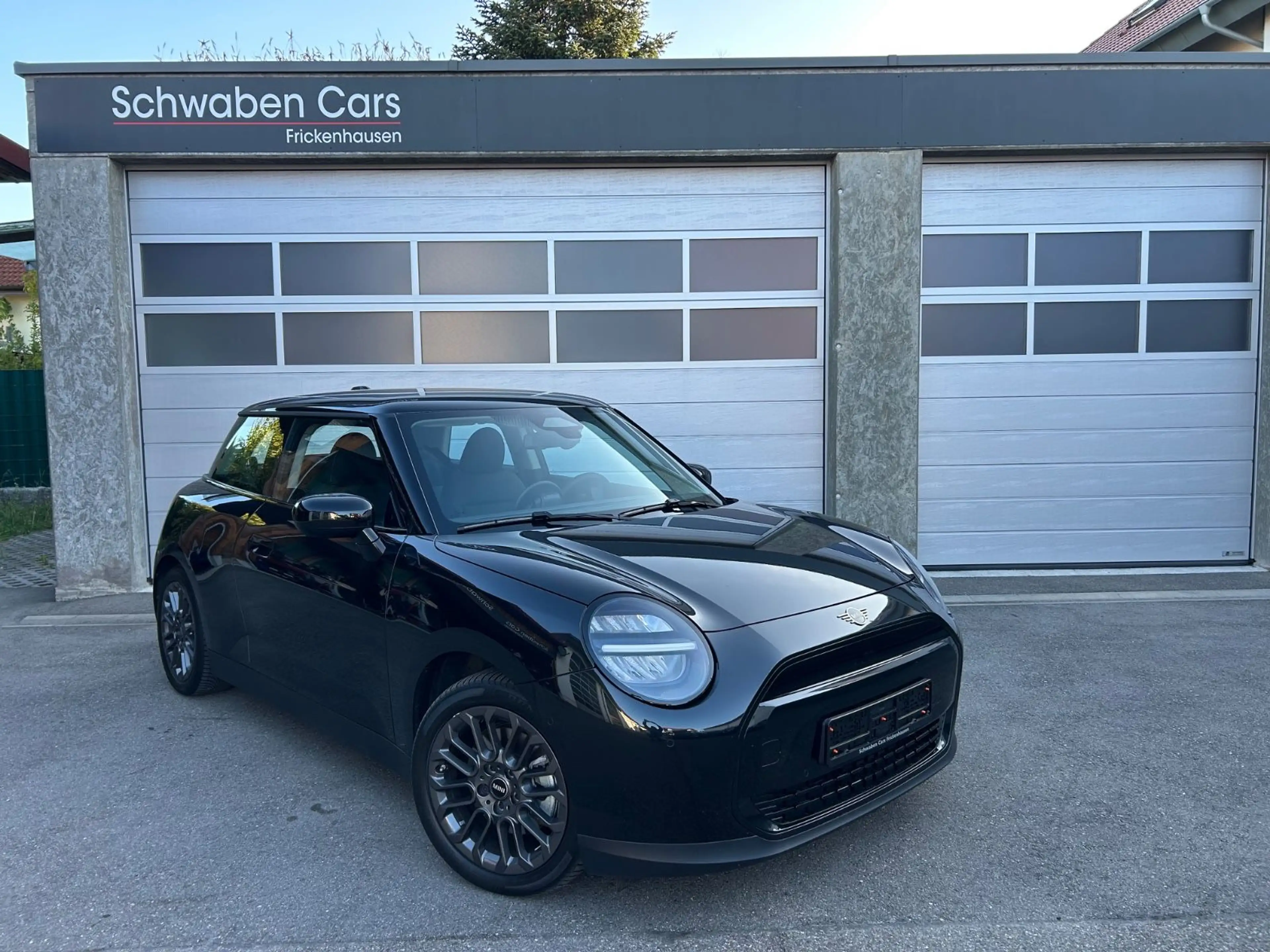 MINI Cooper E neues Modell LED Sitzheizung Parkassist — photo 8