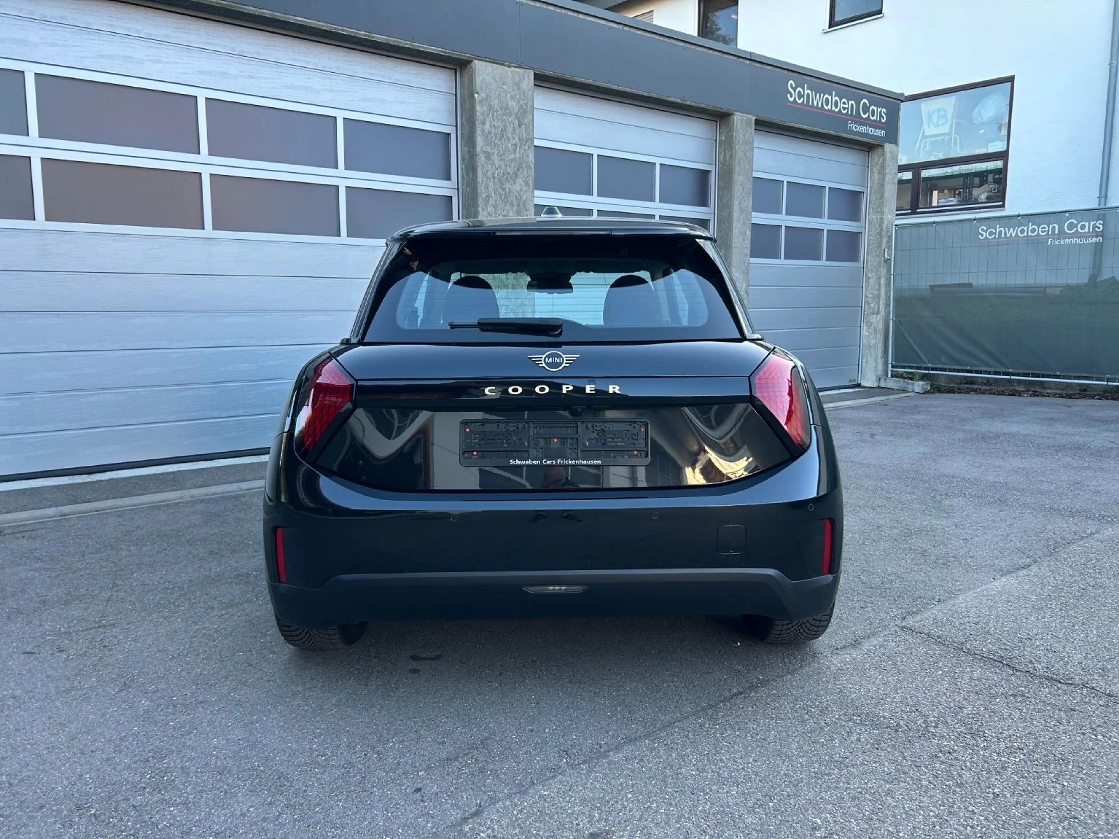 MINI Cooper E neues Modell LED Sitzheizung Parkassist — photo 15