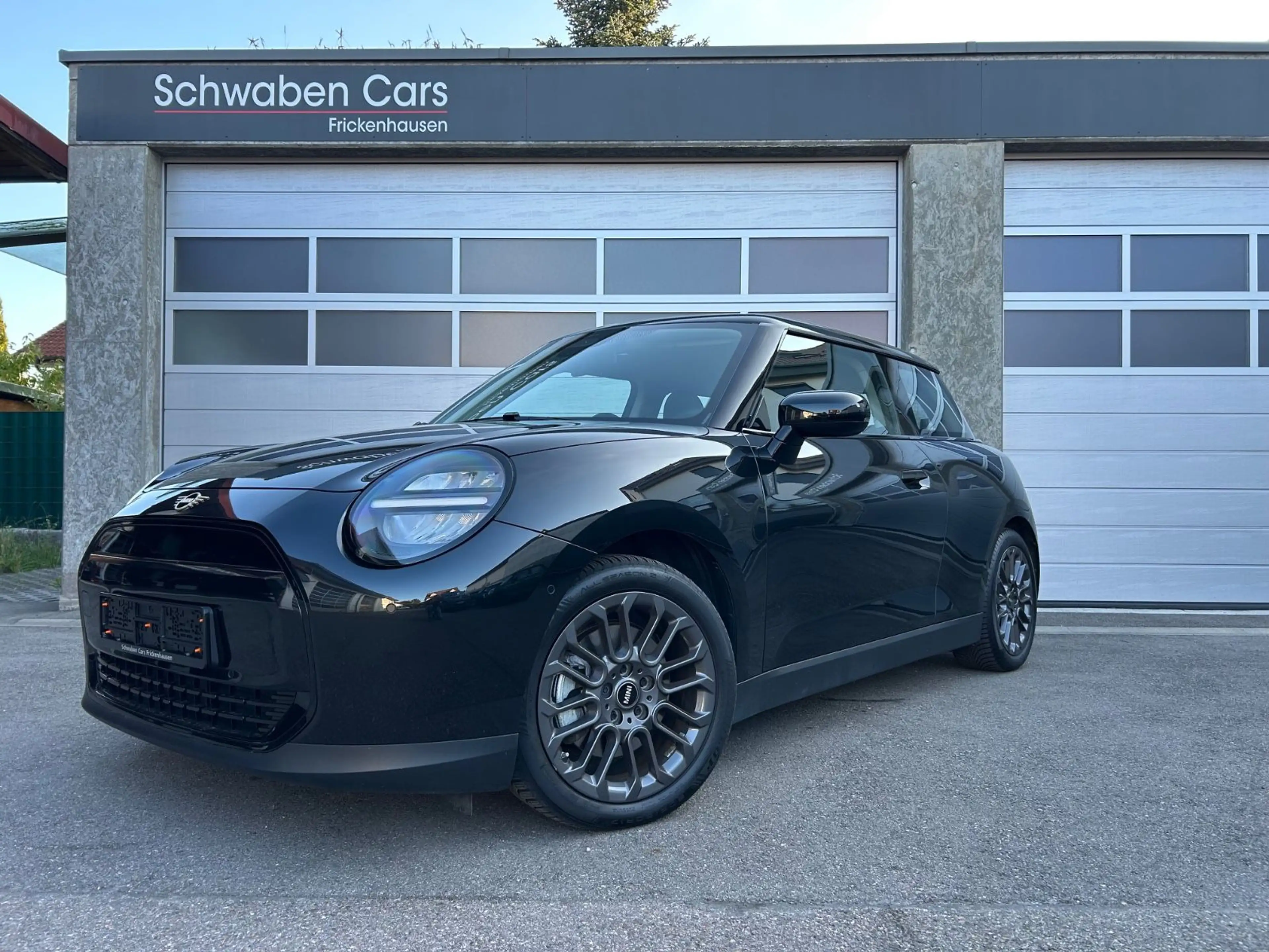 MINI Cooper E neues Modell LED Sitzheizung Parkassist — photo 2