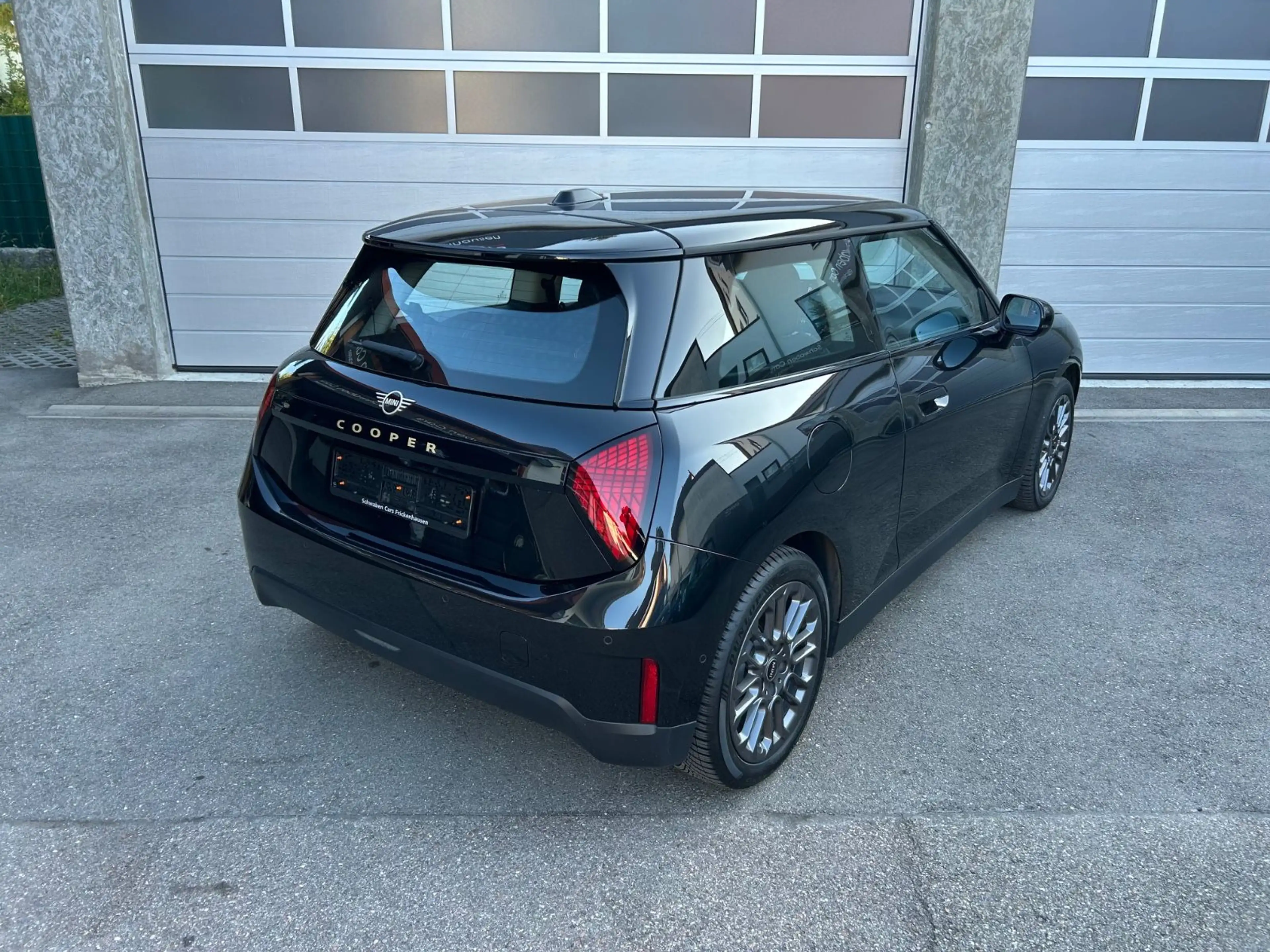 MINI Cooper E neues Modell LED Sitzheizung Parkassist — photo 14