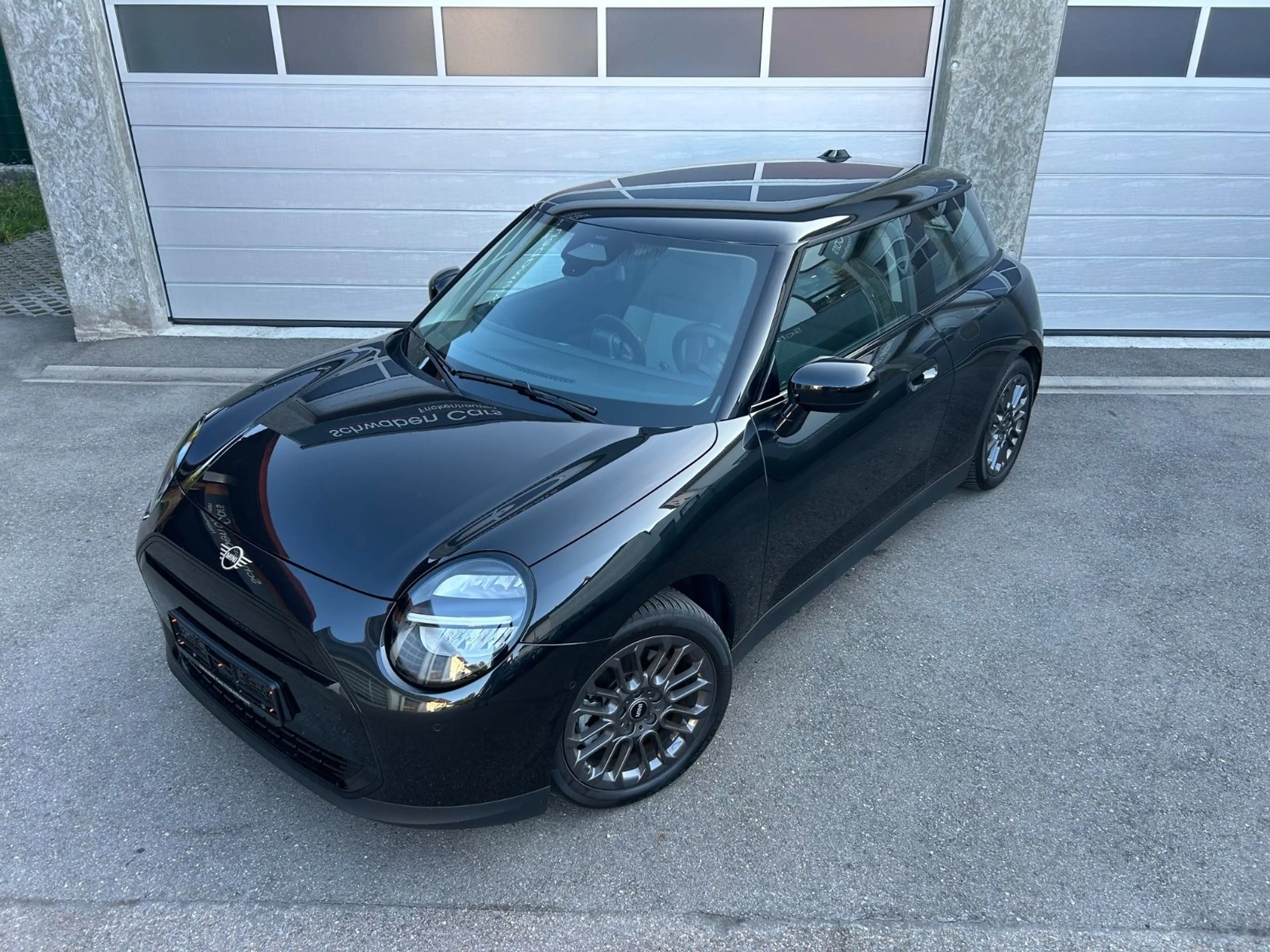 MINI Cooper E neues Modell LED Sitzheizung Parkassist — photo 3