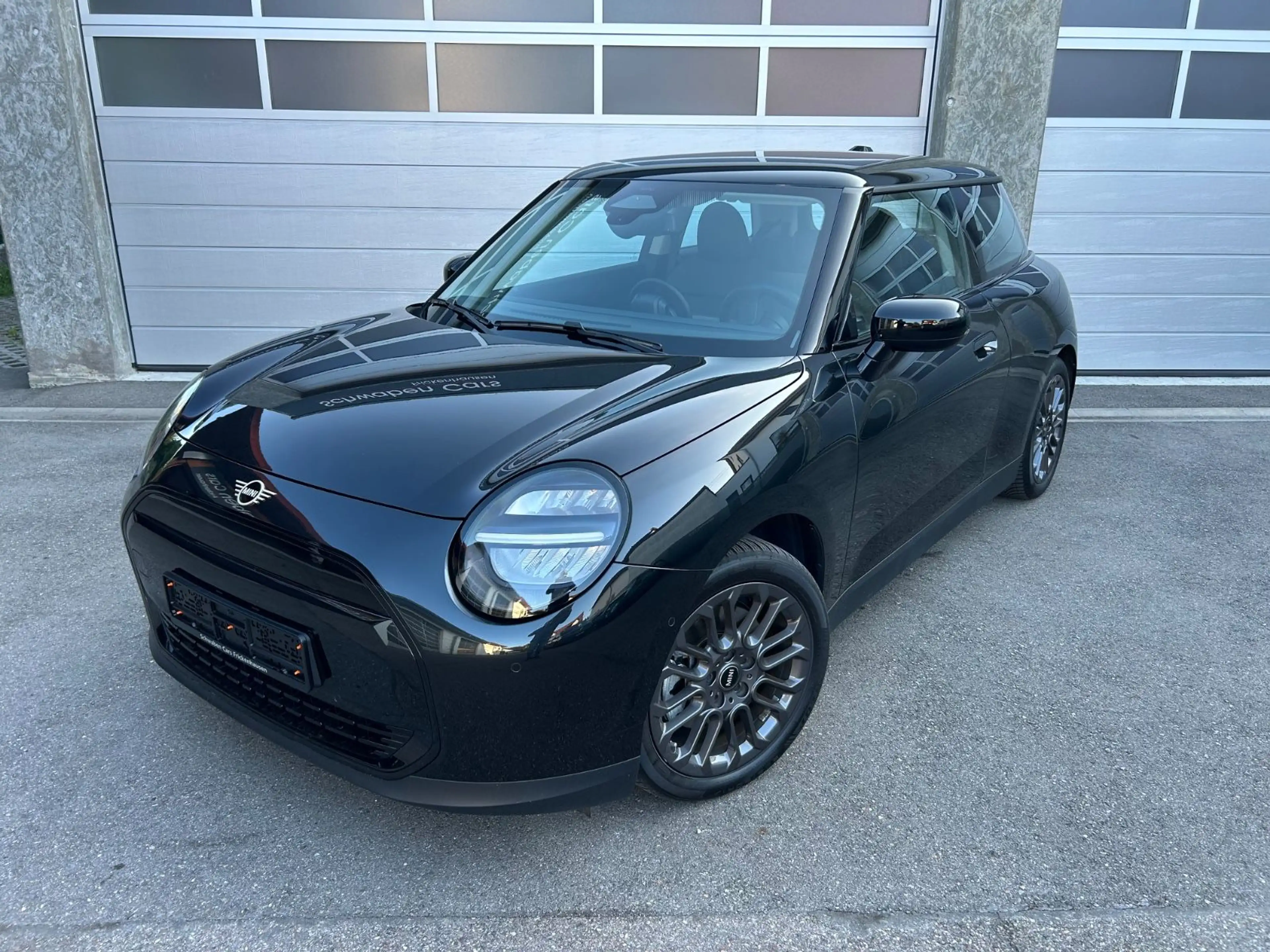 MINI Cooper E neues Modell LED Sitzheizung Parkassist — photo 4