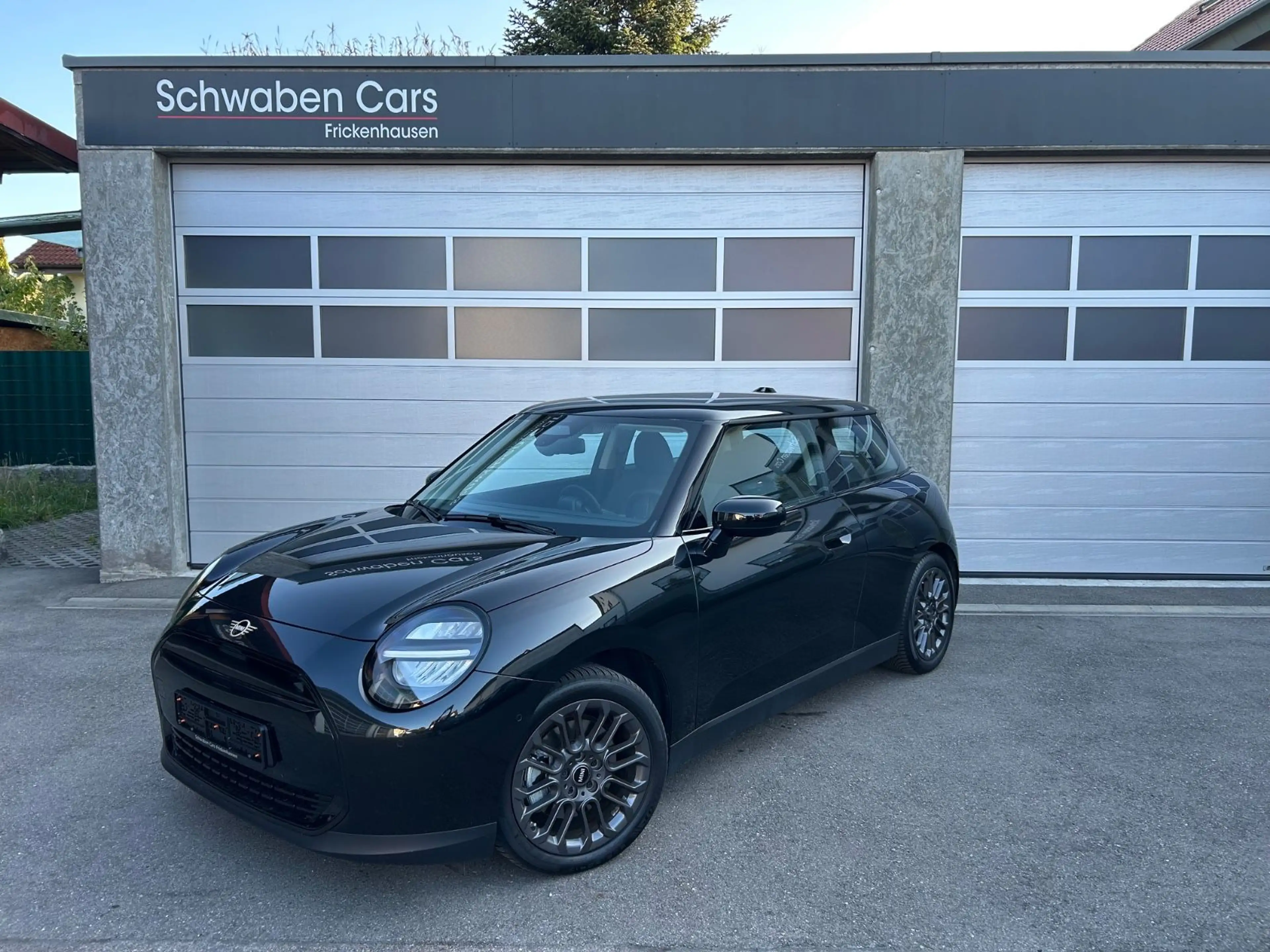 MINI Cooper E neues Modell LED Sitzheizung Parkassist