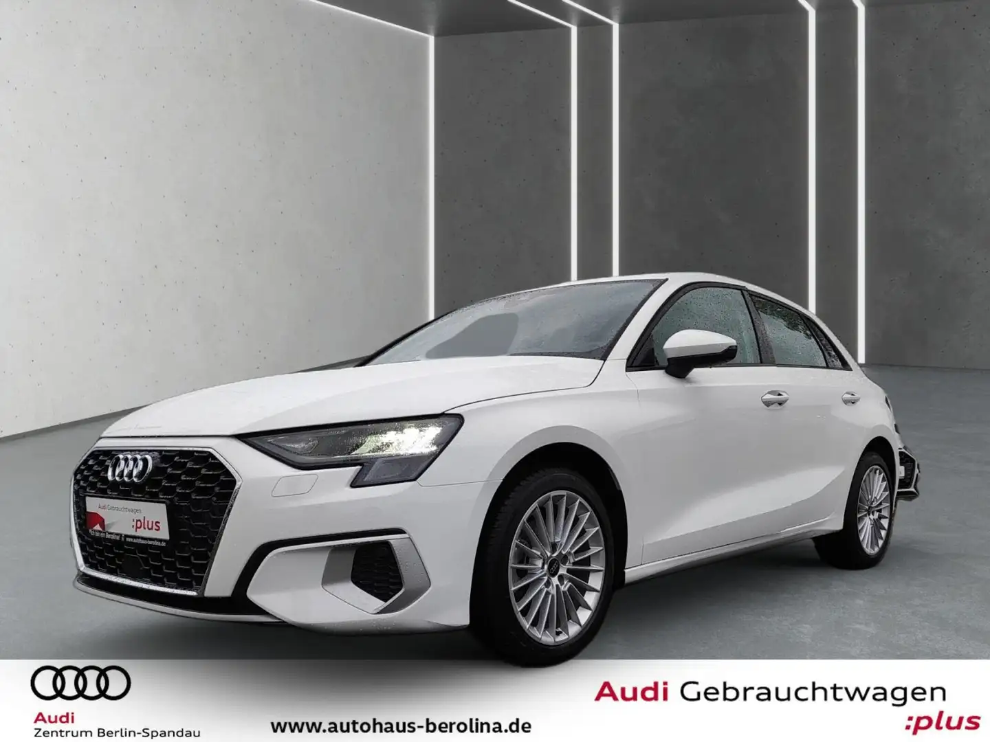 Audi A3 30 TFSI Adv. *AHK*PDC*SHZ* Weiß - 2