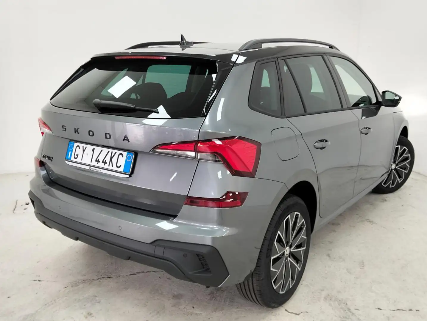 Skoda Kamiq 1.0 TSI 115 CV Style Grigio - 2