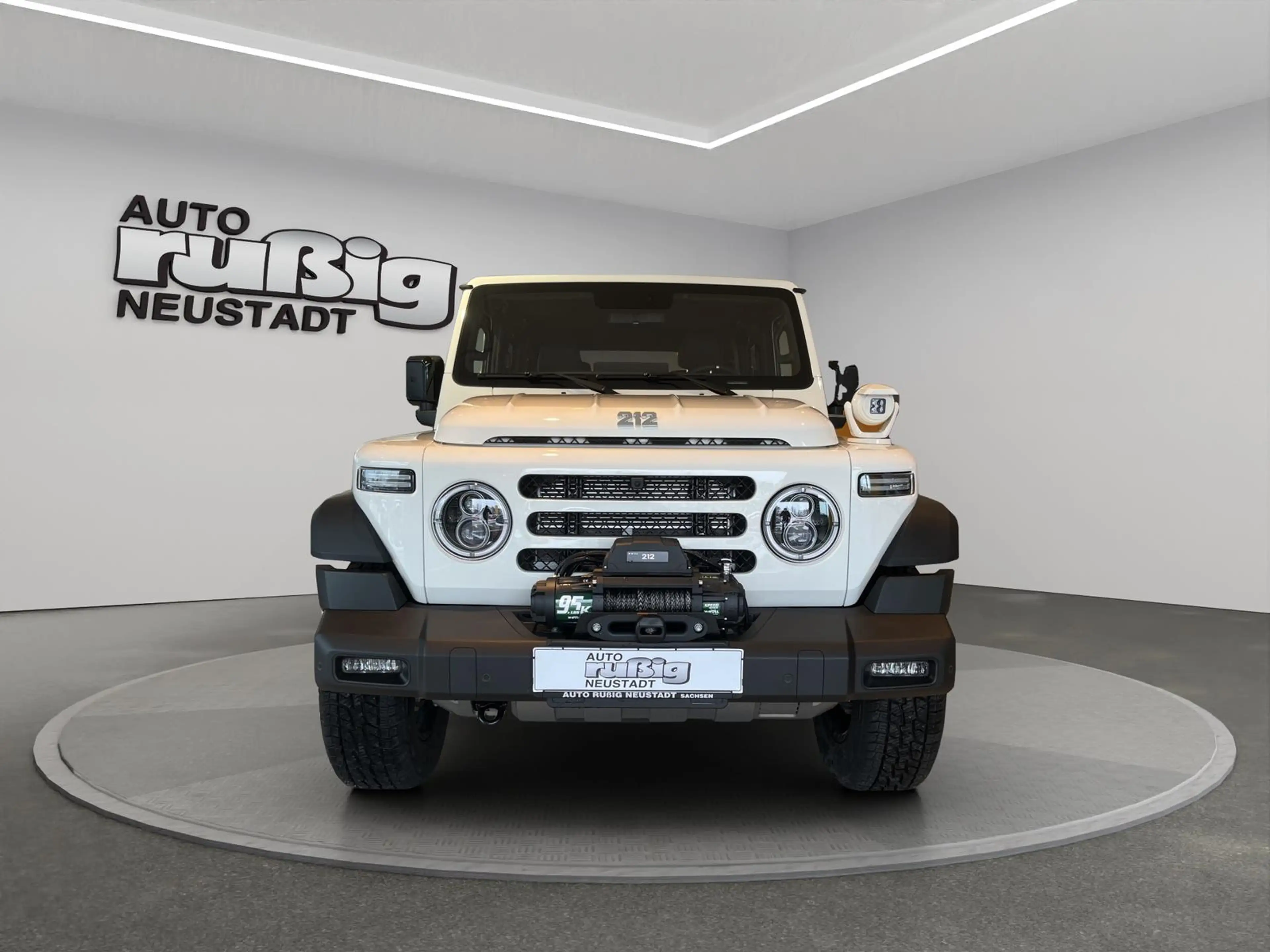 BAW 212 BAW 212 4WD Benzin 2.0 218 PS *LED*360°*Kamera — photo 8