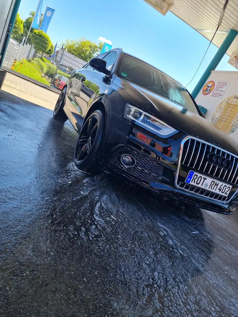 Audi Q3 2.0 TDI - 1