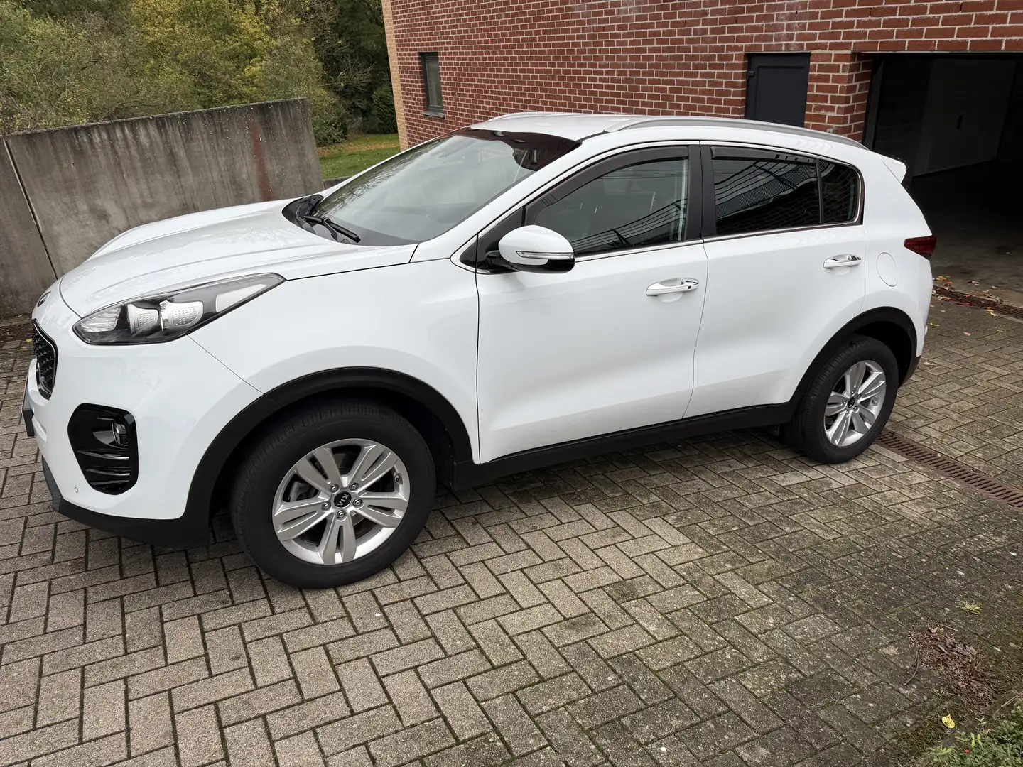Kia Sportage 1.6i 2WD Business Fusion ISG - 1