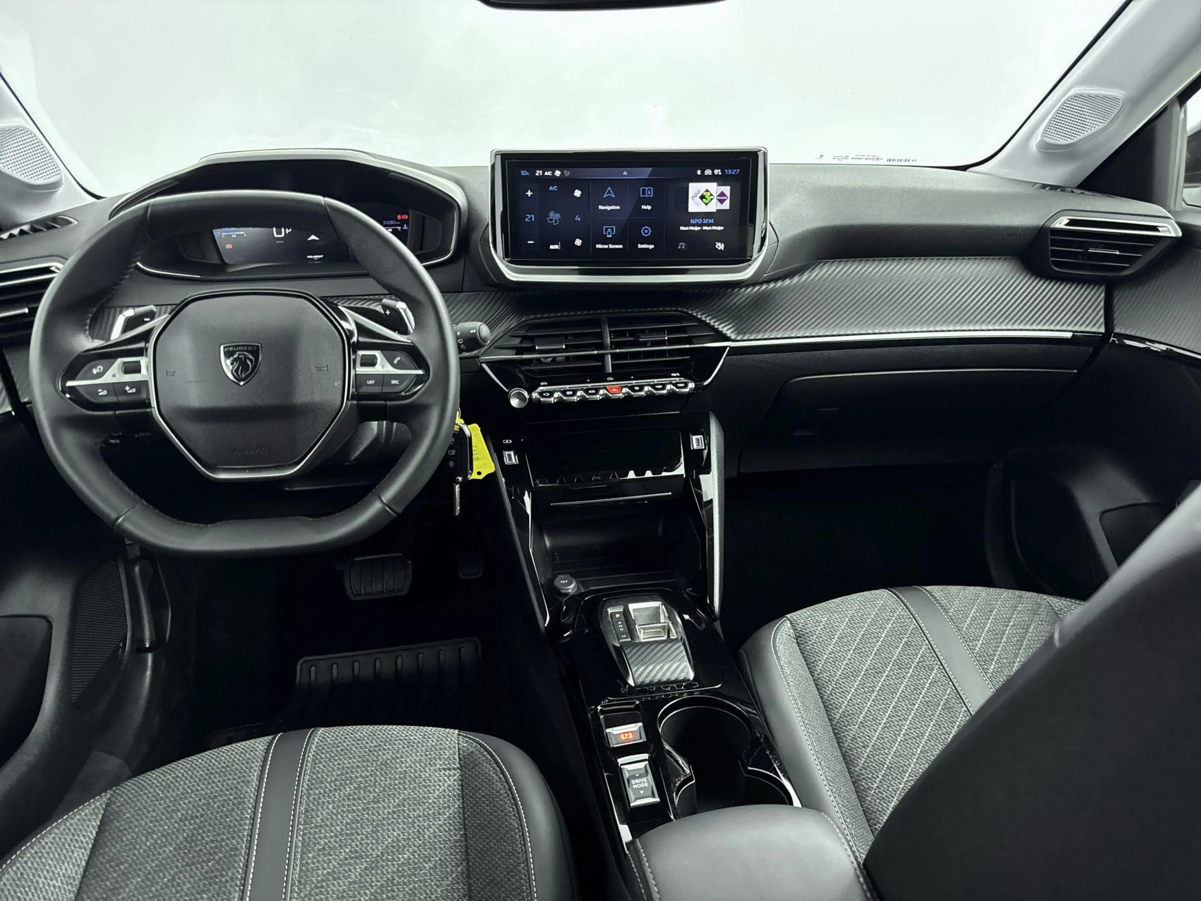 Peugeot 208 Allure 100pk Automaat | Achteruitrijcamera | Navig — photo 6