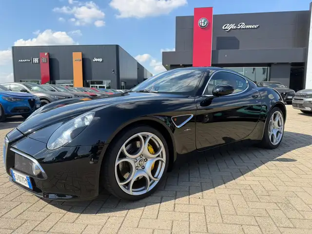 Alfa Romeo 8C 8C Competizione 4.7 V8