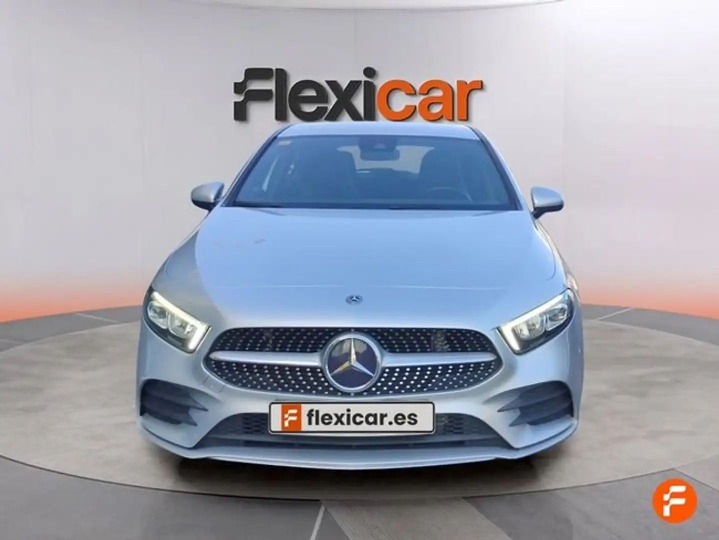 Mercedes-Benz A 180 Gris - 2