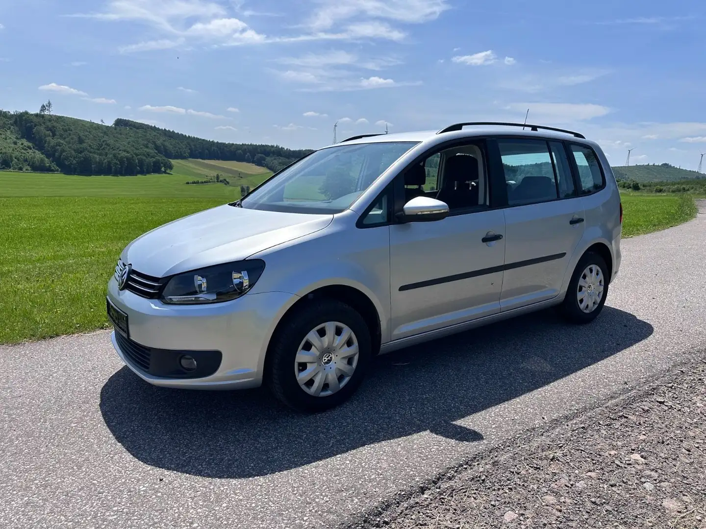 Volkswagen Touran Trendline 1,6TDI DSG Automatik erst 53tkm Silber - 2