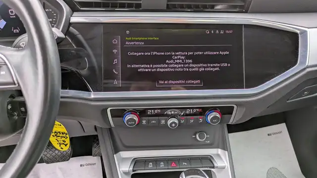 Audi Q3 view 15