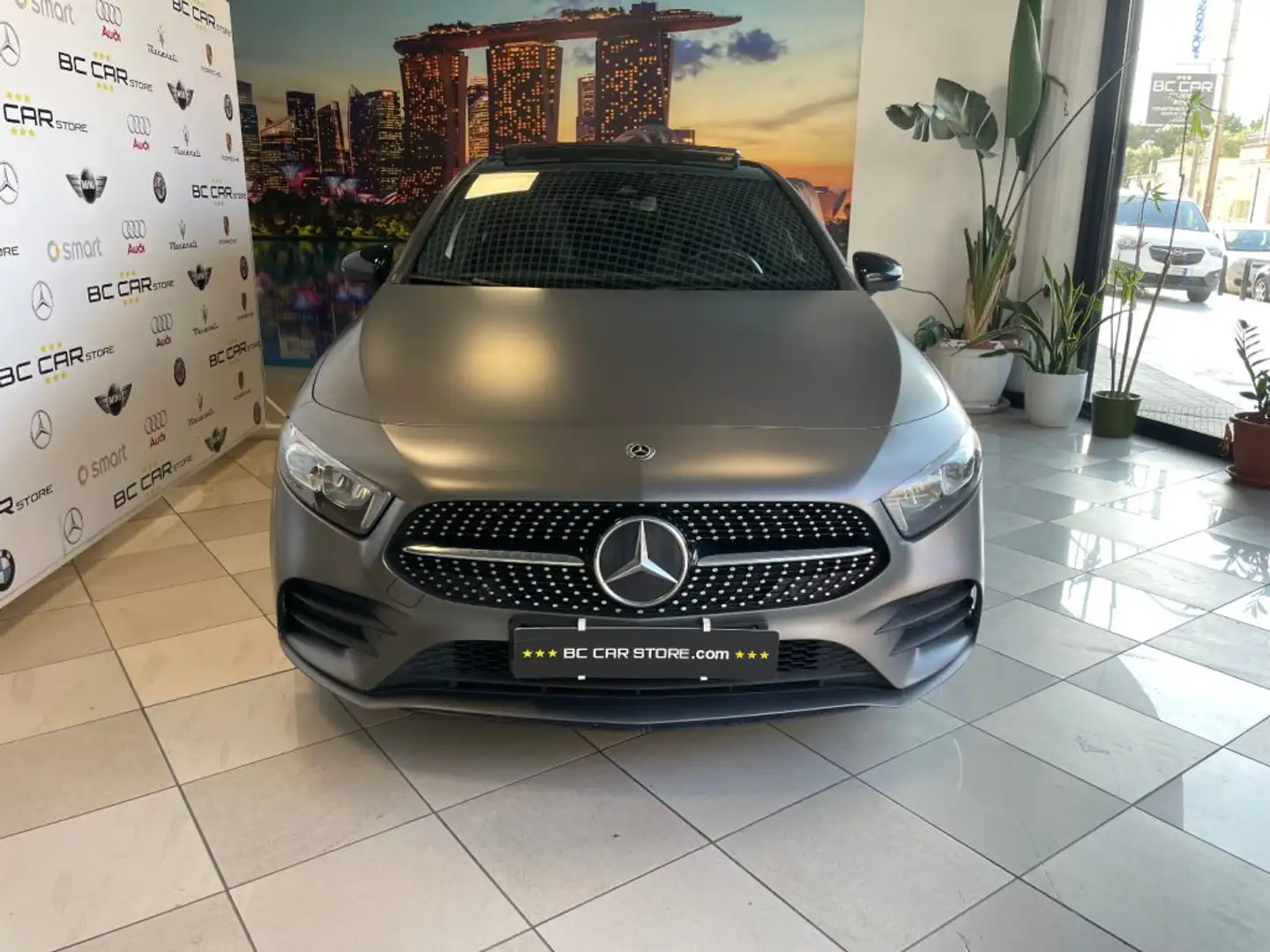 Mercedes-Benz A 180 d Auto Premium AMG *TETTO*GRIGIO MAGNO Grigio - 2