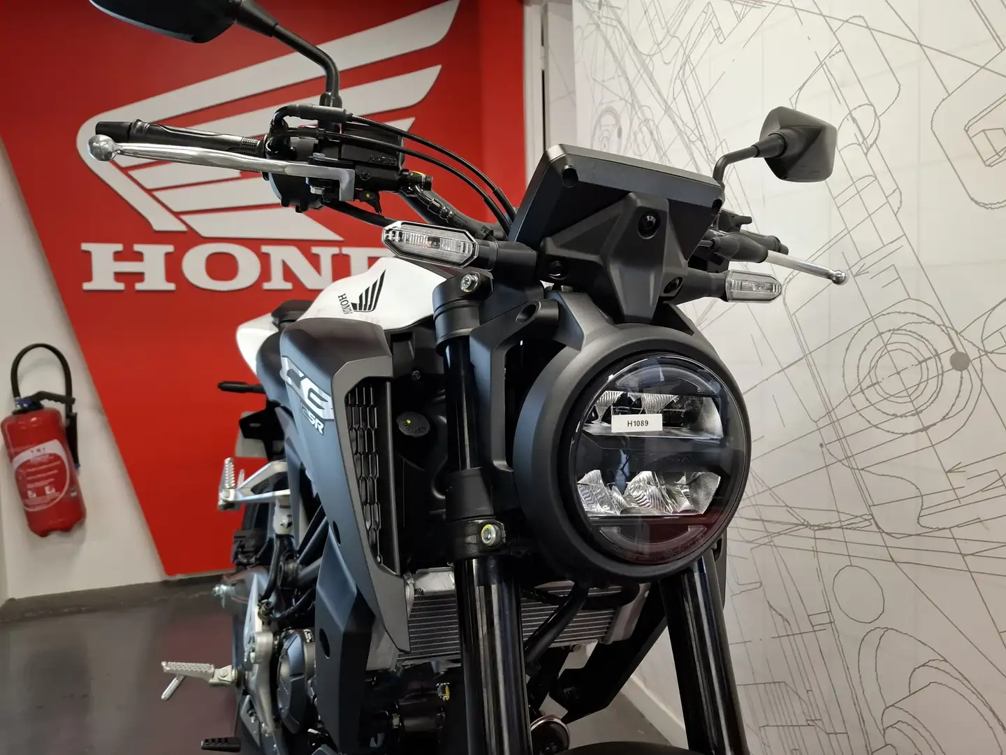 Honda CB 125 Blanc - 2