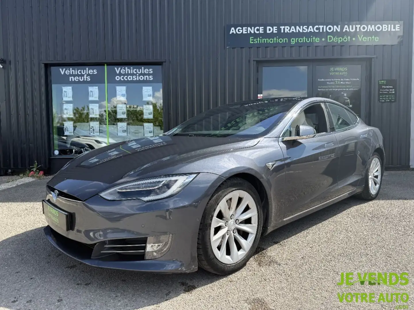 Tesla Model S 75D Dual Motor Grey - 1