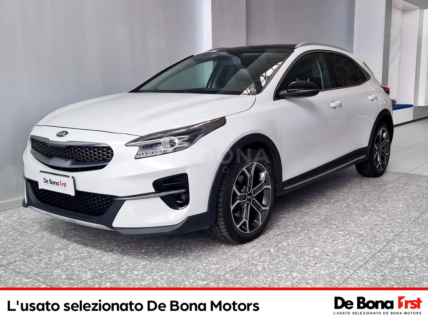 Kia XCeed 1.6 crdi evolution lounge pack 136cv dct 7m Bianco - 1