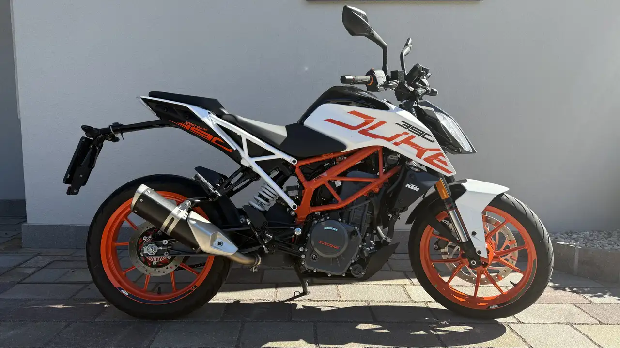 KTM 390 Duke