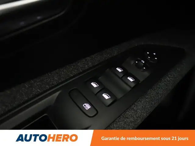 Peugeot 3008 view 27