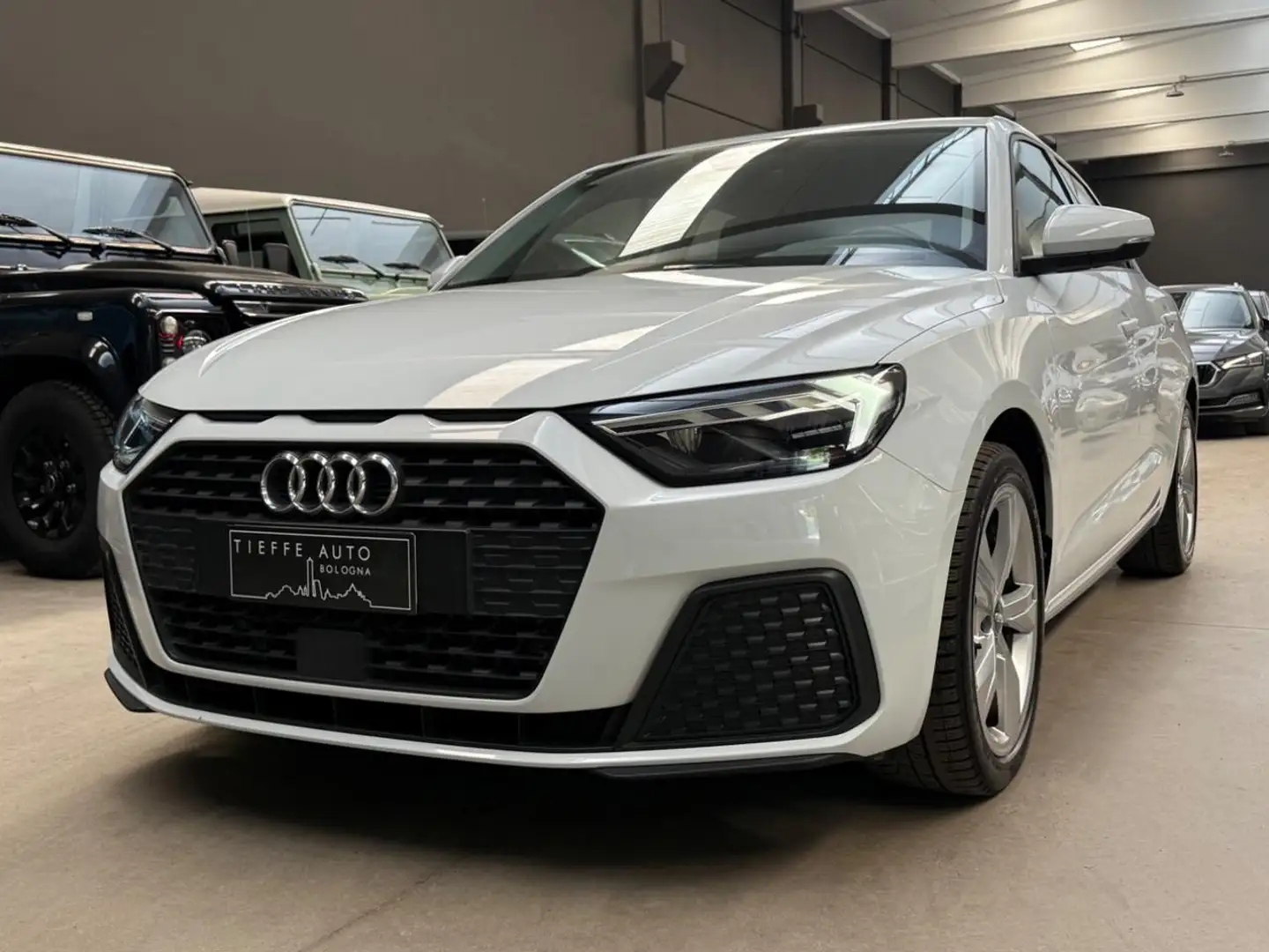 Audi A1 SPB 30 TFSI S tronic Admired Bianco - 1