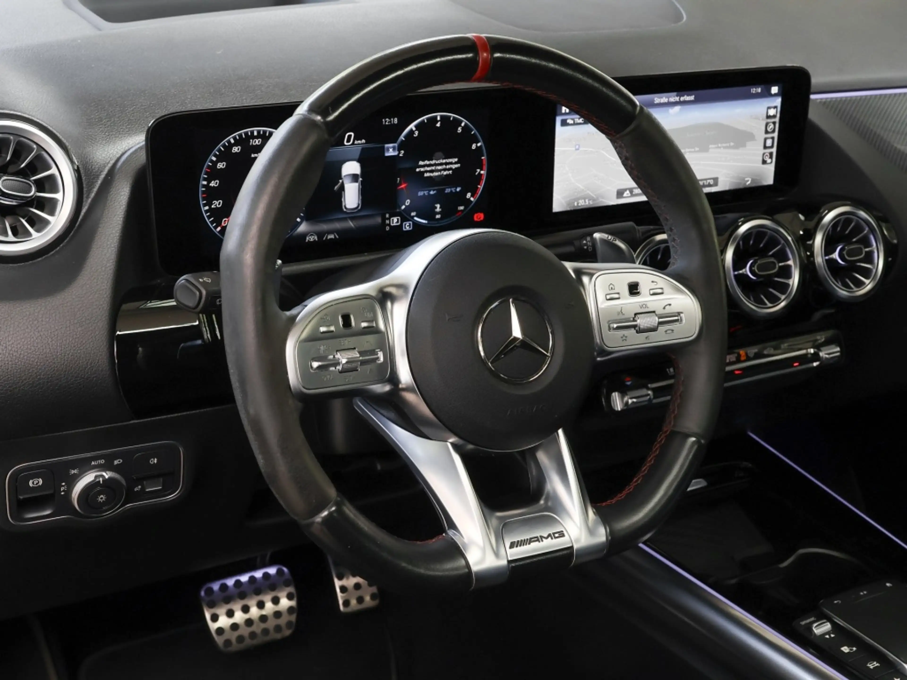 Mercedes-Benz A 35 AMG GL 4M AMG-Sport+Pano+Distr+MLB+Night+AHK — photo 15