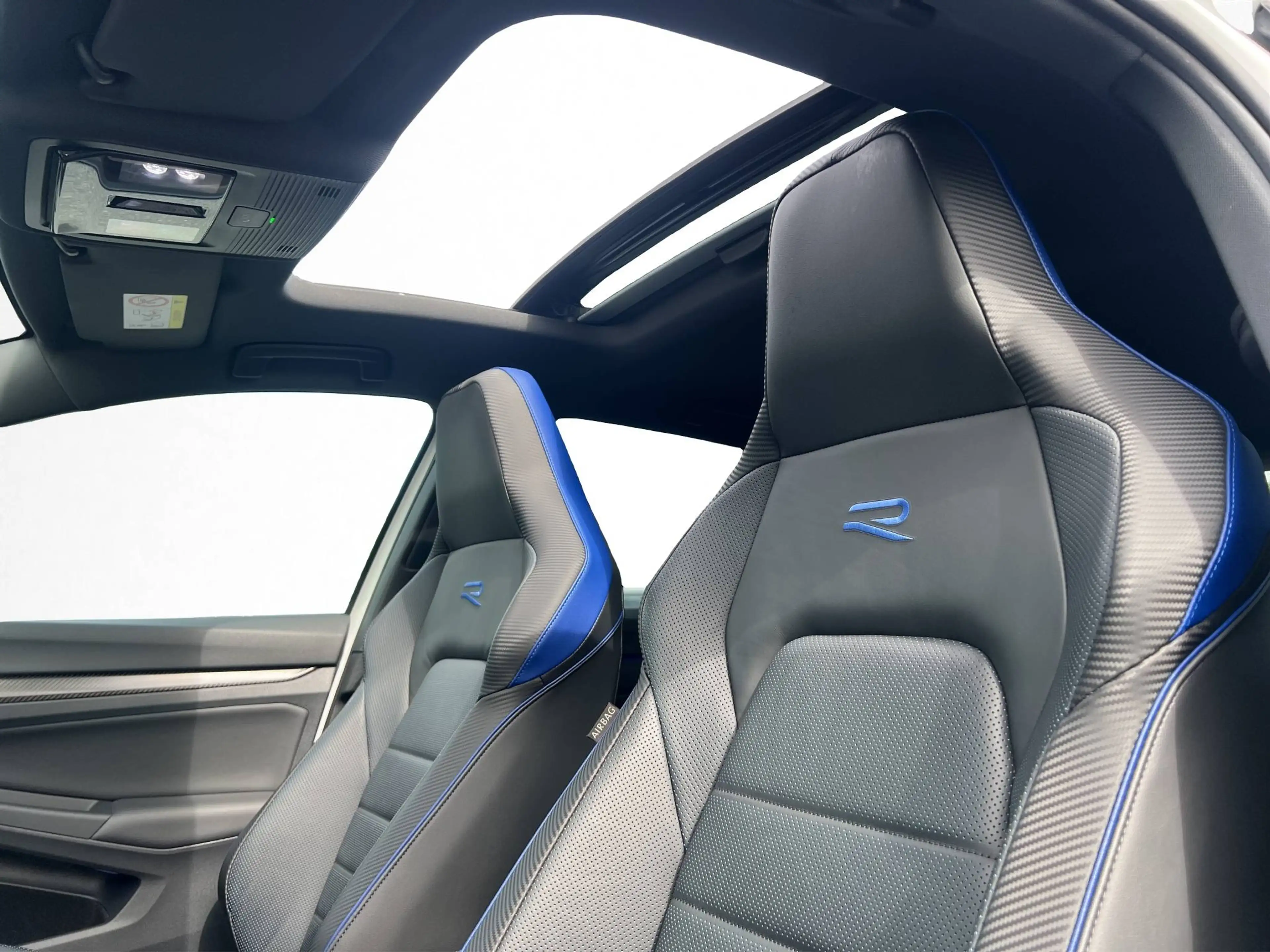 Volkswagen Golf R "20Years" 4Motion 2.0 TSI 333pk FULL OPTION • AKRA •PANO • H&K • IQ-Lights — photo 4