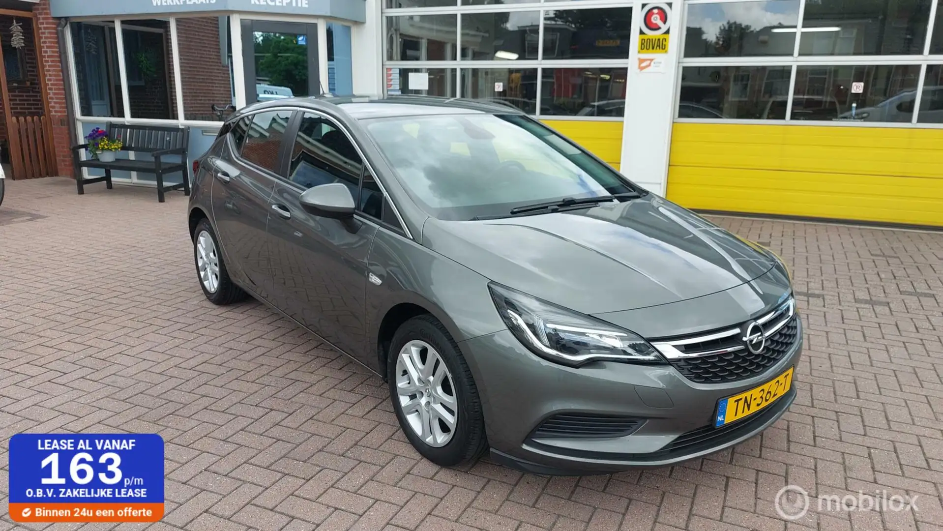 Opel Astra 1.0 Online Edition Grijs - 1