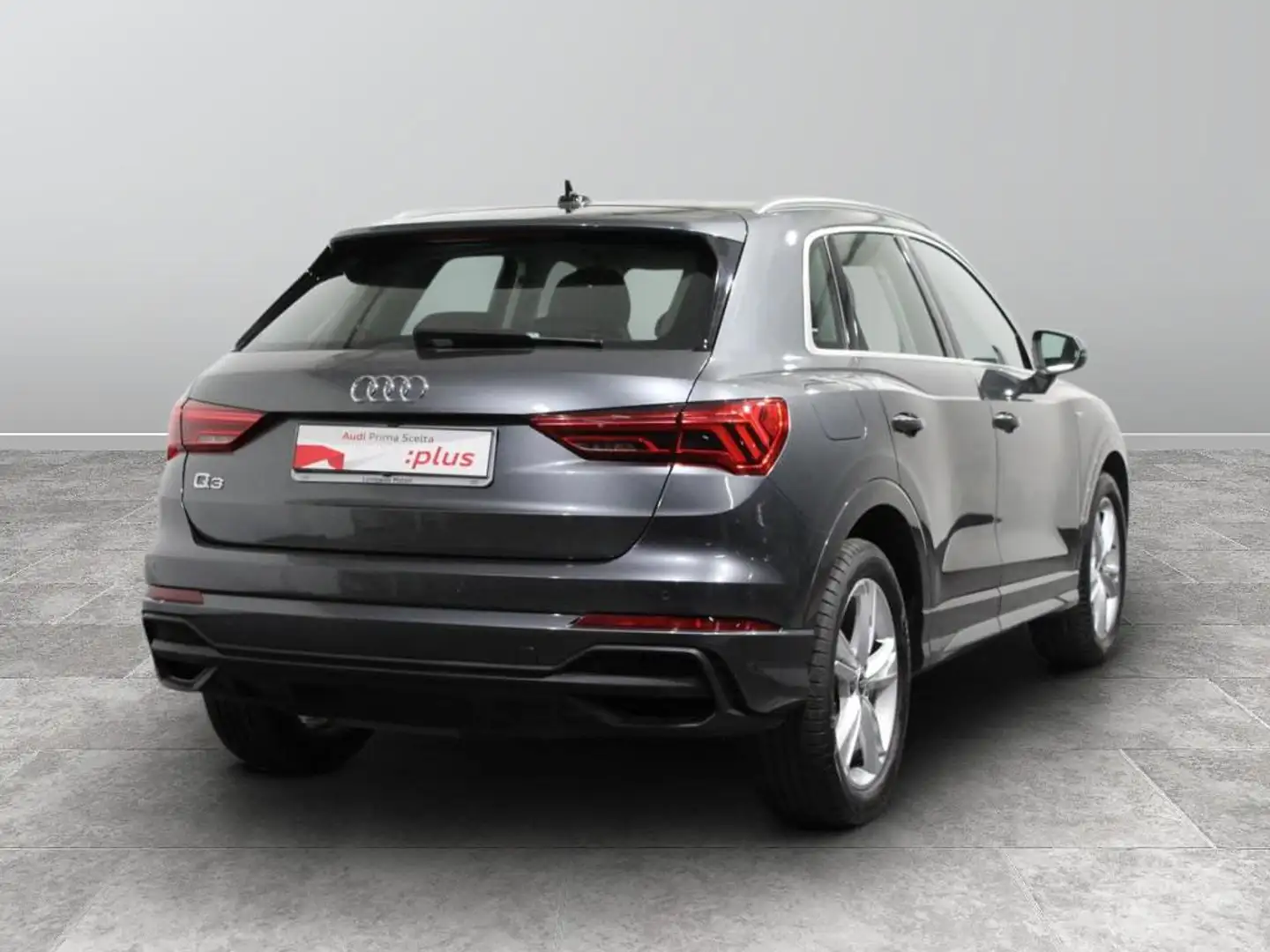 Audi Q3 35 2.0 tdi S Line Edition s-tronic Grau - 2
