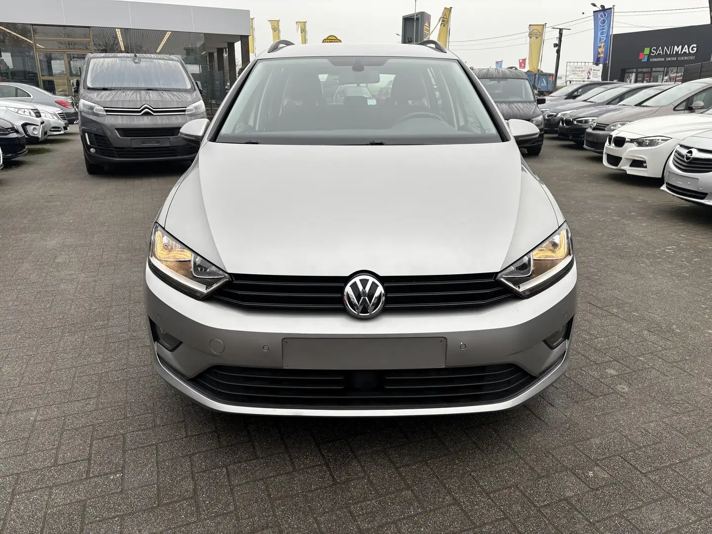 Volkswagen Golf Sportsvan VERKOCHT / VENDU Argent - 2
