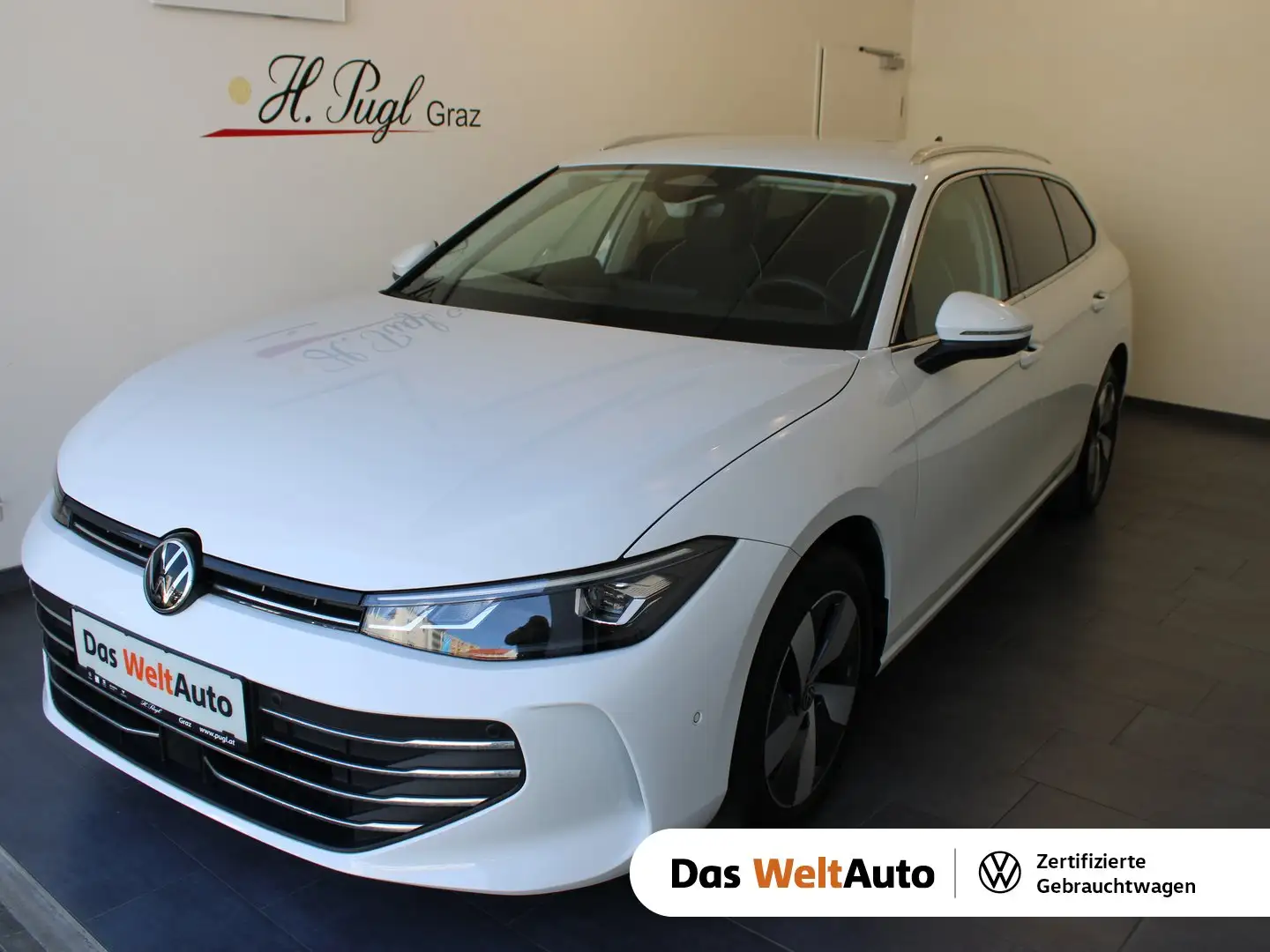 Volkswagen Passat Variant Business eTSI DSG Schwarz - 1