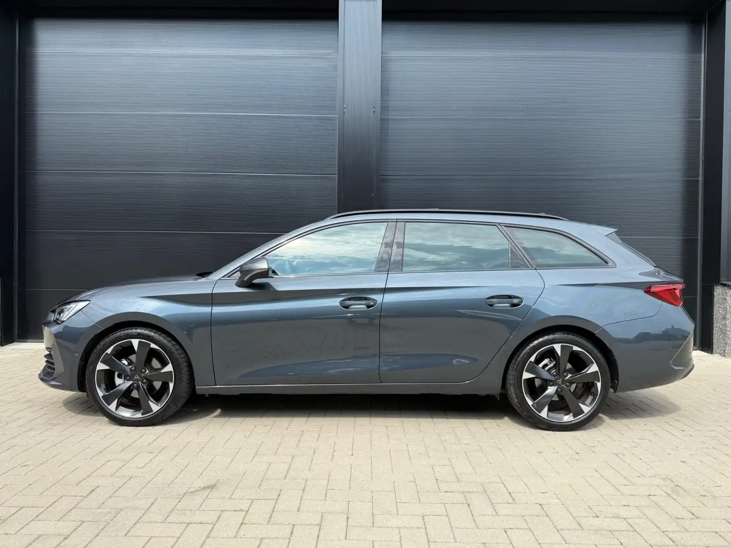 CUPRA Leon Sportstourer 1.5e-Hybrid VZ Performance Limited 7d Grigio - 2