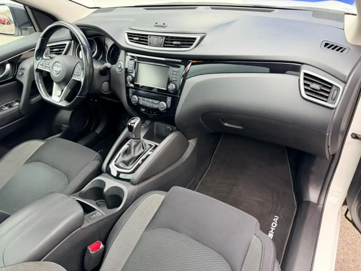 Nissan Qashqai 1.3 DIG-T / DCT7 / N-Connecta Blanc - 2