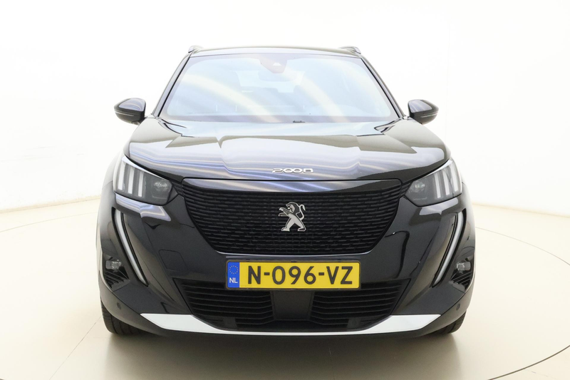 Peugeot e-2008 EV GT Pack 50 kWh | Achteruitrijcamera | Cruise co — photo 6