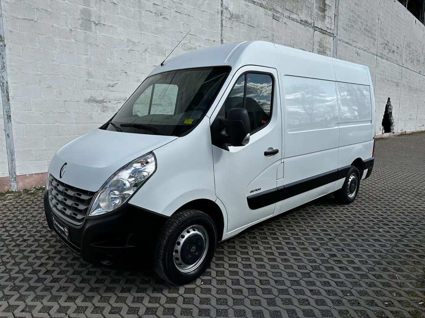 Renault Master III Kasten L2H2 HKa 3,3t*156TKM*TÜV NEU Weiß - 1