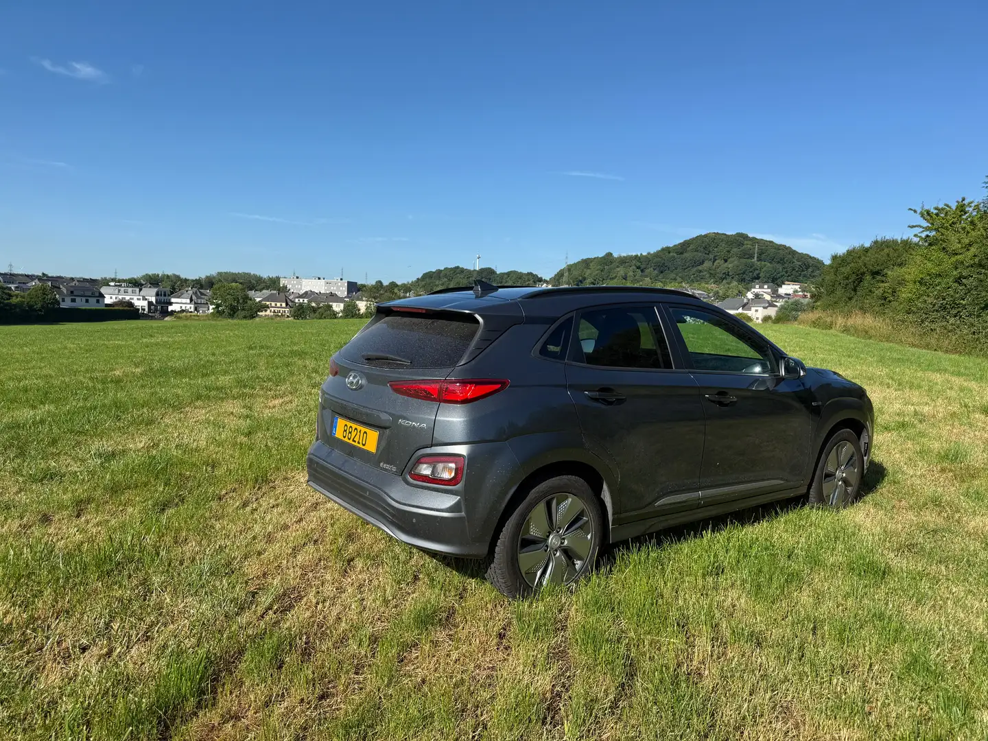 Hyundai KONA Kona EV Premium Gris - 2
