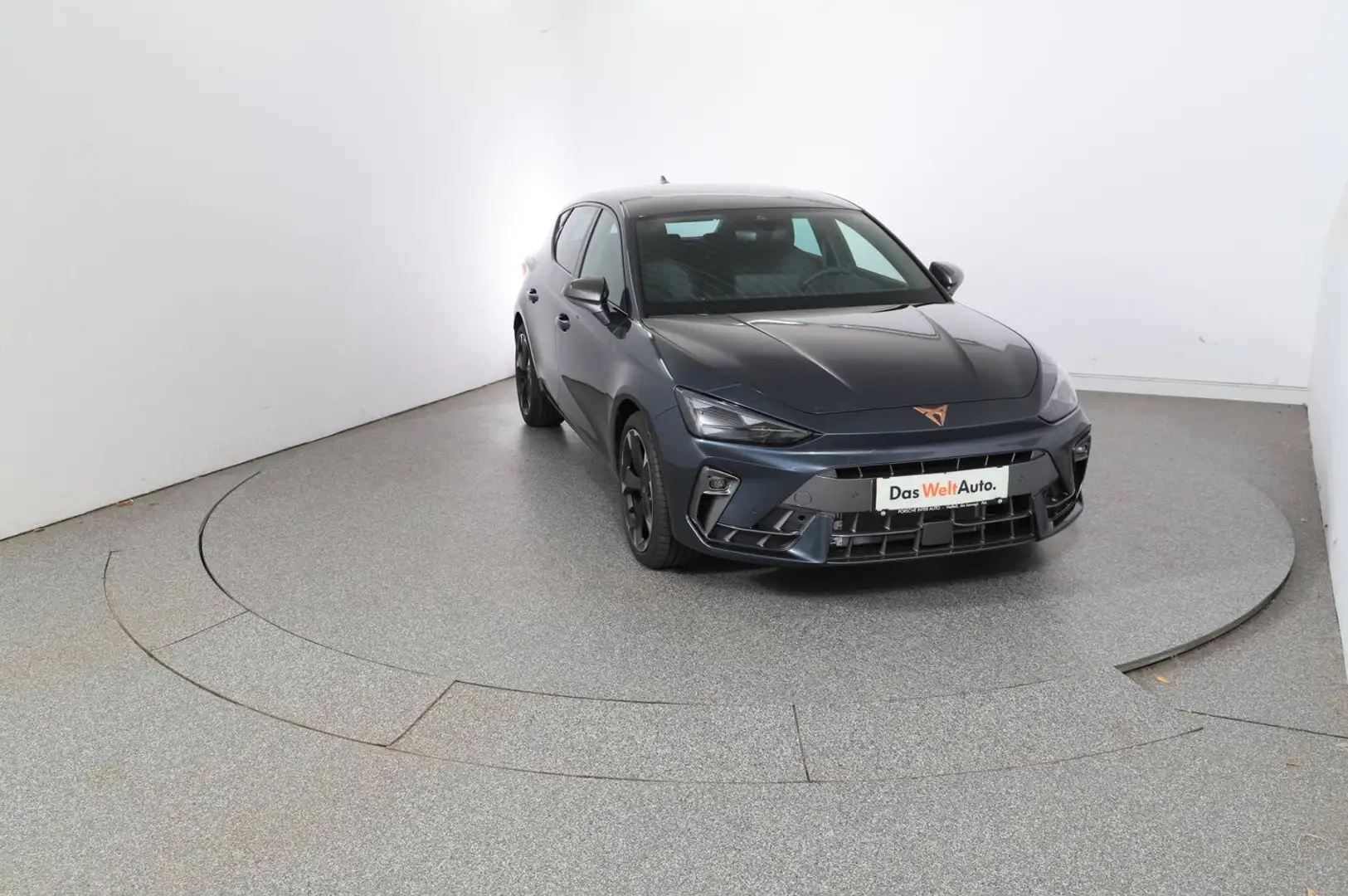 CUPRA Leon 1.5 TSI 150 PS ACT Grau - 2