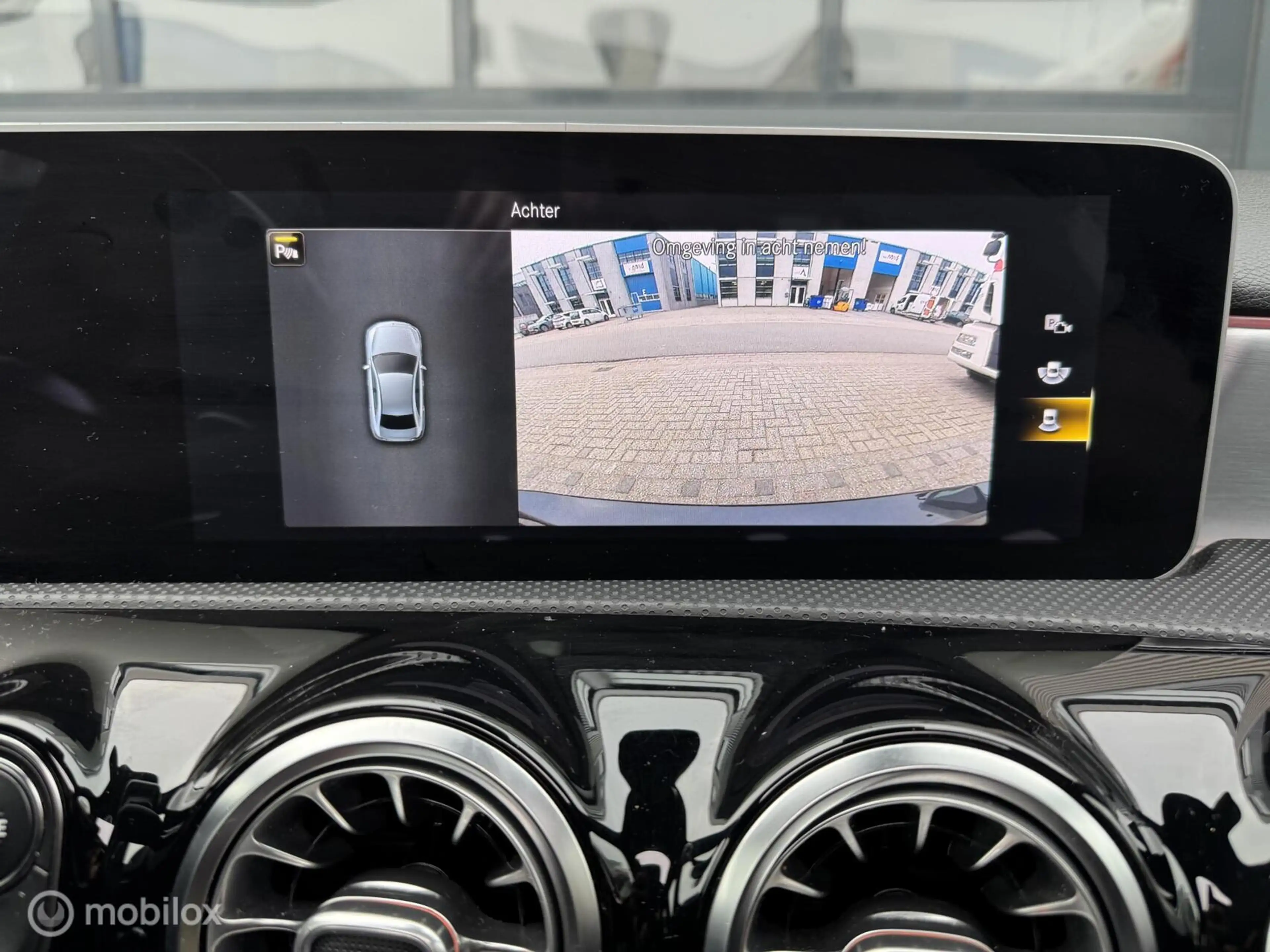 Mercedes-Benz A 35 AMG 4MATIC Premium Plus | Kuip | Pano — photo 30