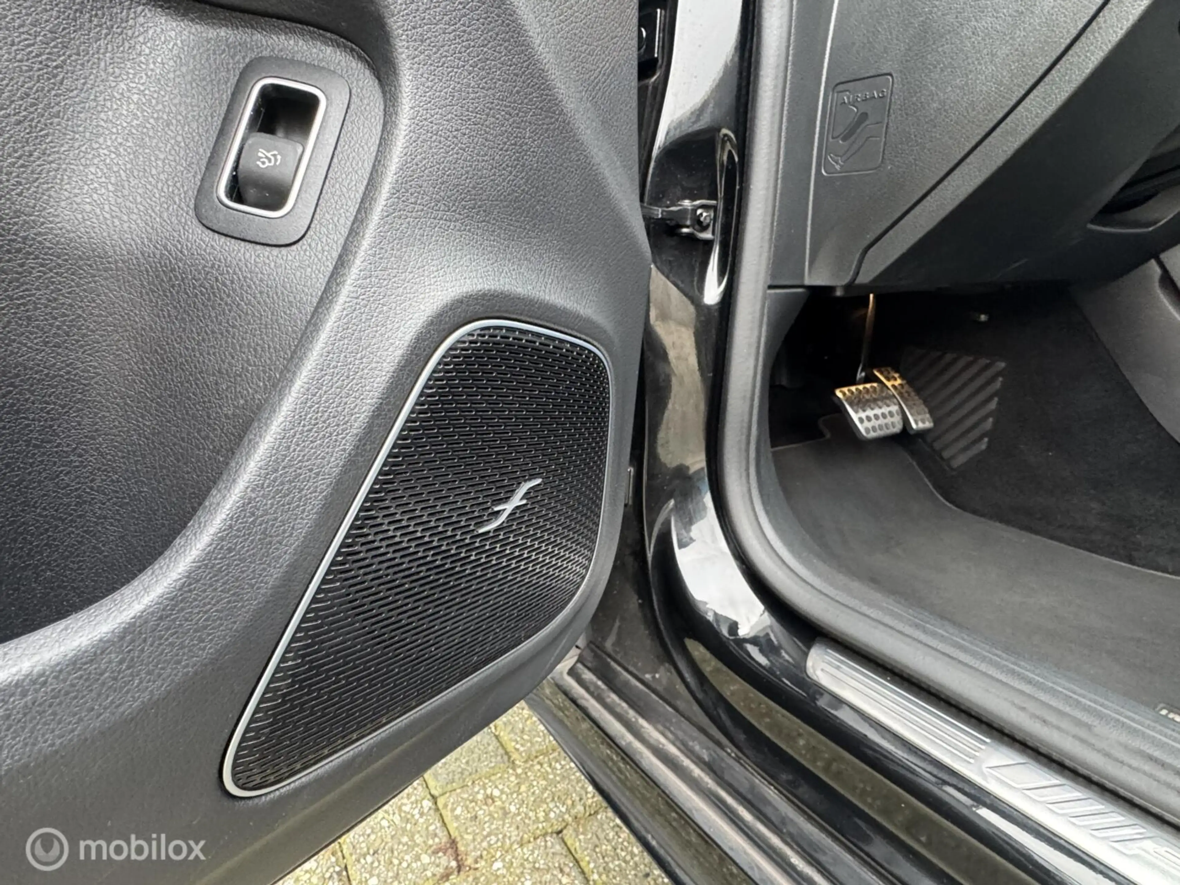 Mercedes-Benz A 35 AMG 4MATIC Premium Plus | Kuip | Pano — photo 19