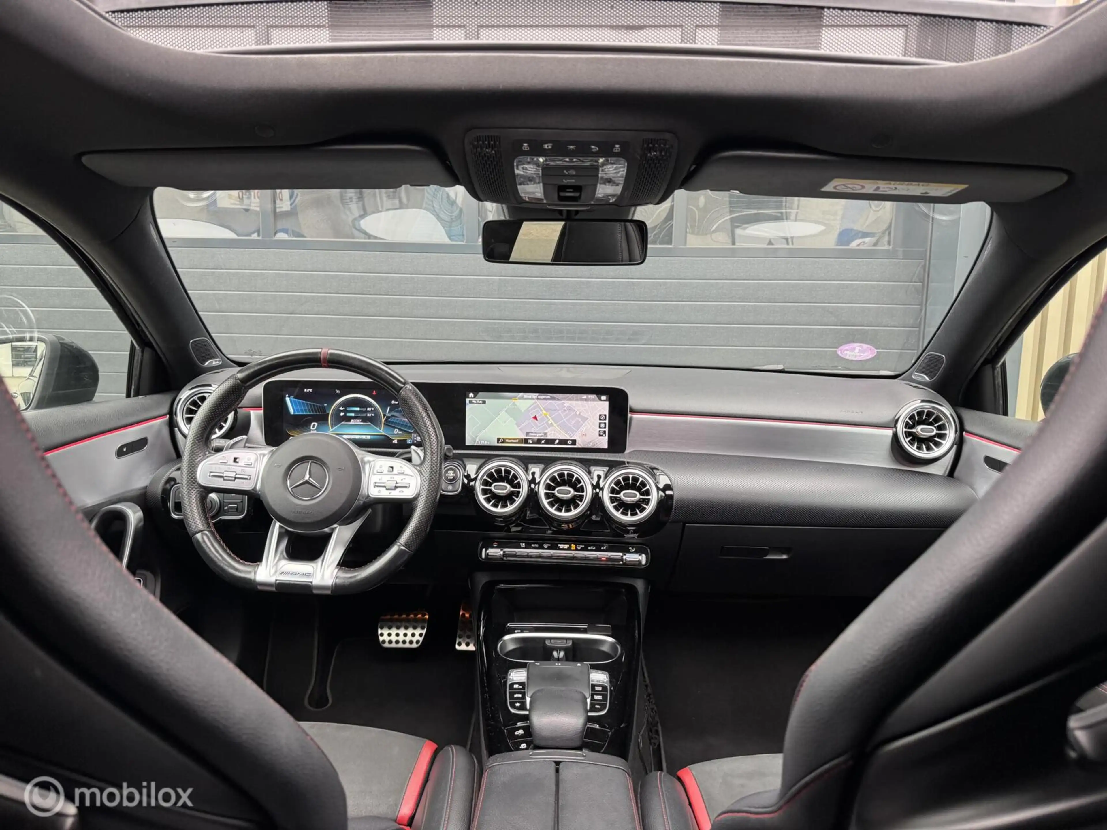Mercedes-Benz A 35 AMG 4MATIC Premium Plus | Kuip | Pano — photo 21
